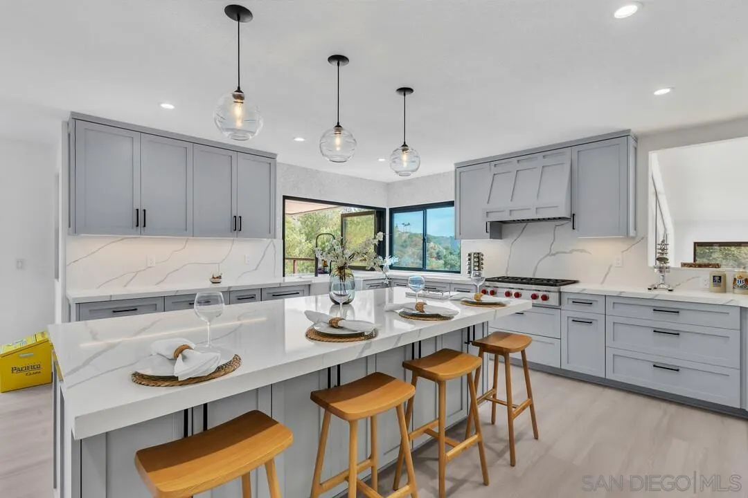 https://cdn.realtyfeed.com/cdn/127/260008371/0d606ddb6ccf0921724d2830fac855d3.webp