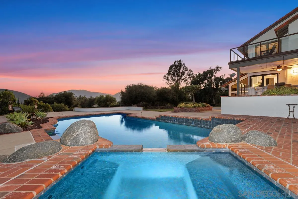 https://cdn.realtyfeed.com/cdn/127/260008371/30a535c65ad80346415a9b0d5f46752f.webp
