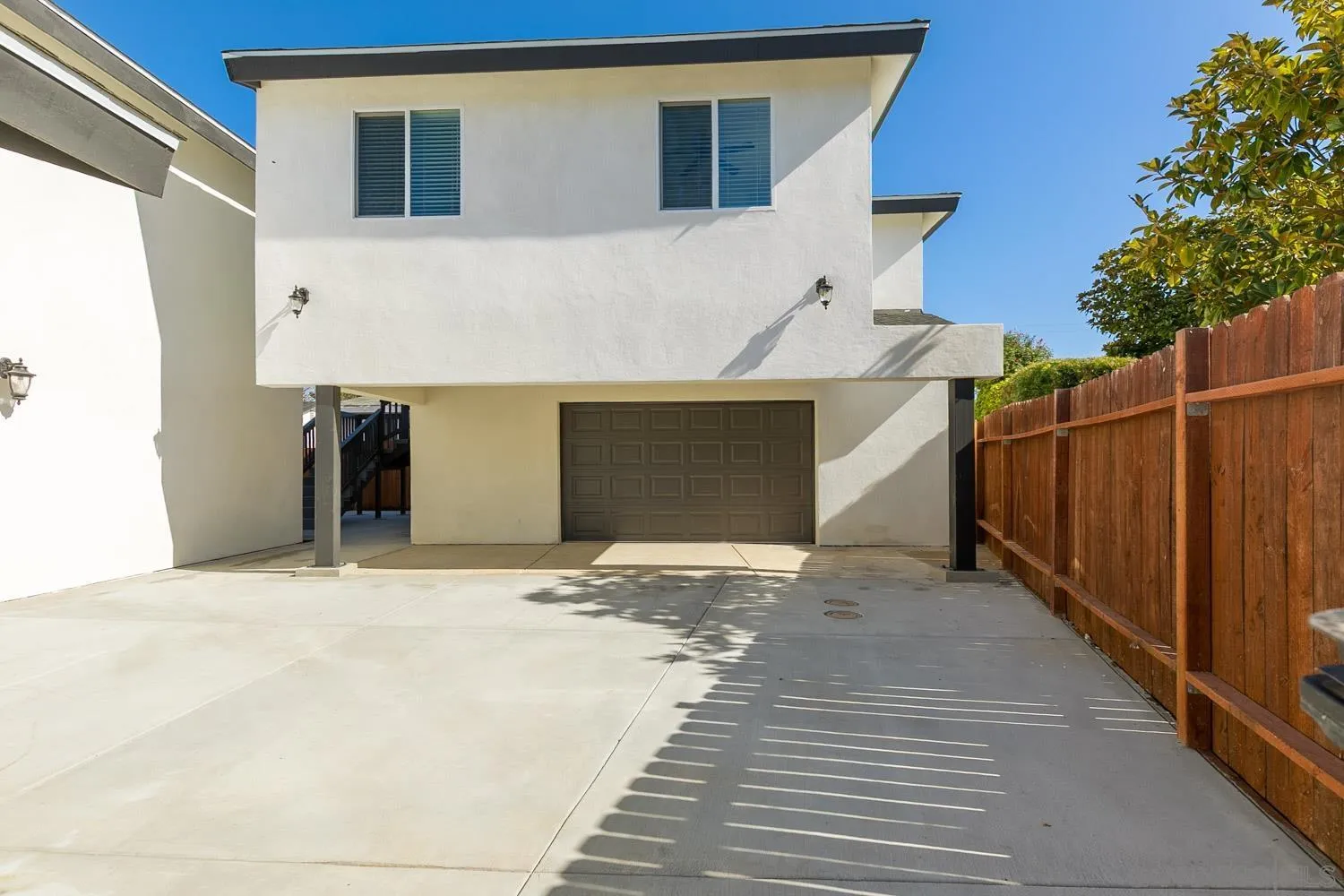 https://cdn.realtyfeed.com/cdn/127/260008372/01a4deb90a4a8e99ee5a825251d94a96.webp