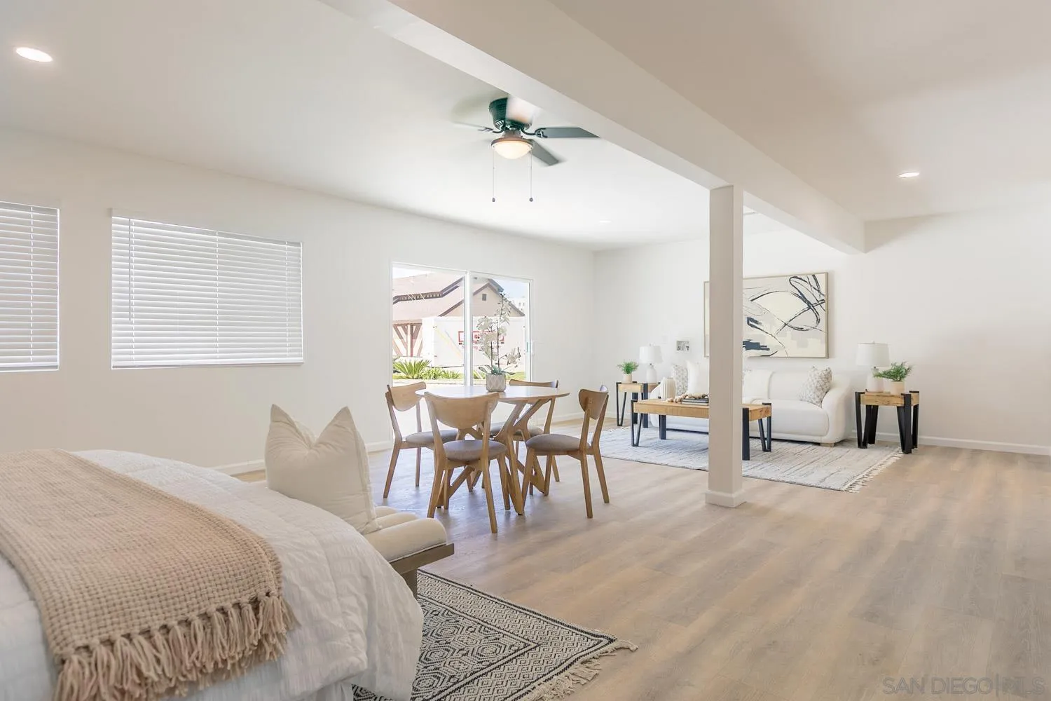 https://cdn.realtyfeed.com/cdn/127/260008372/8be8953151ac4c5c00c73913ab4ee095.webp