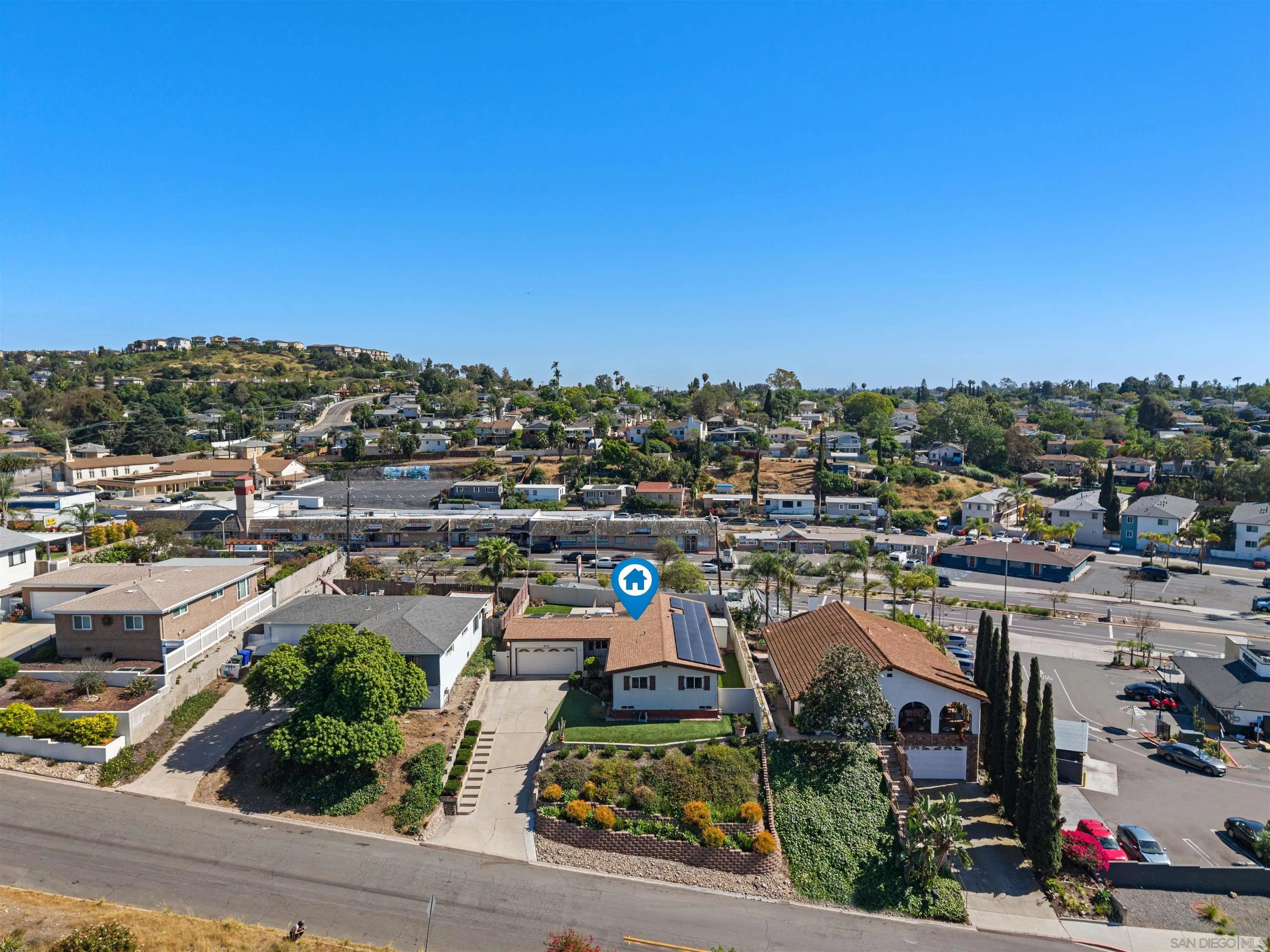 https://cdn.realtyfeed.com/cdn/127/260008380/df45bf2bbdf17f96e1edf423caa81357.webp