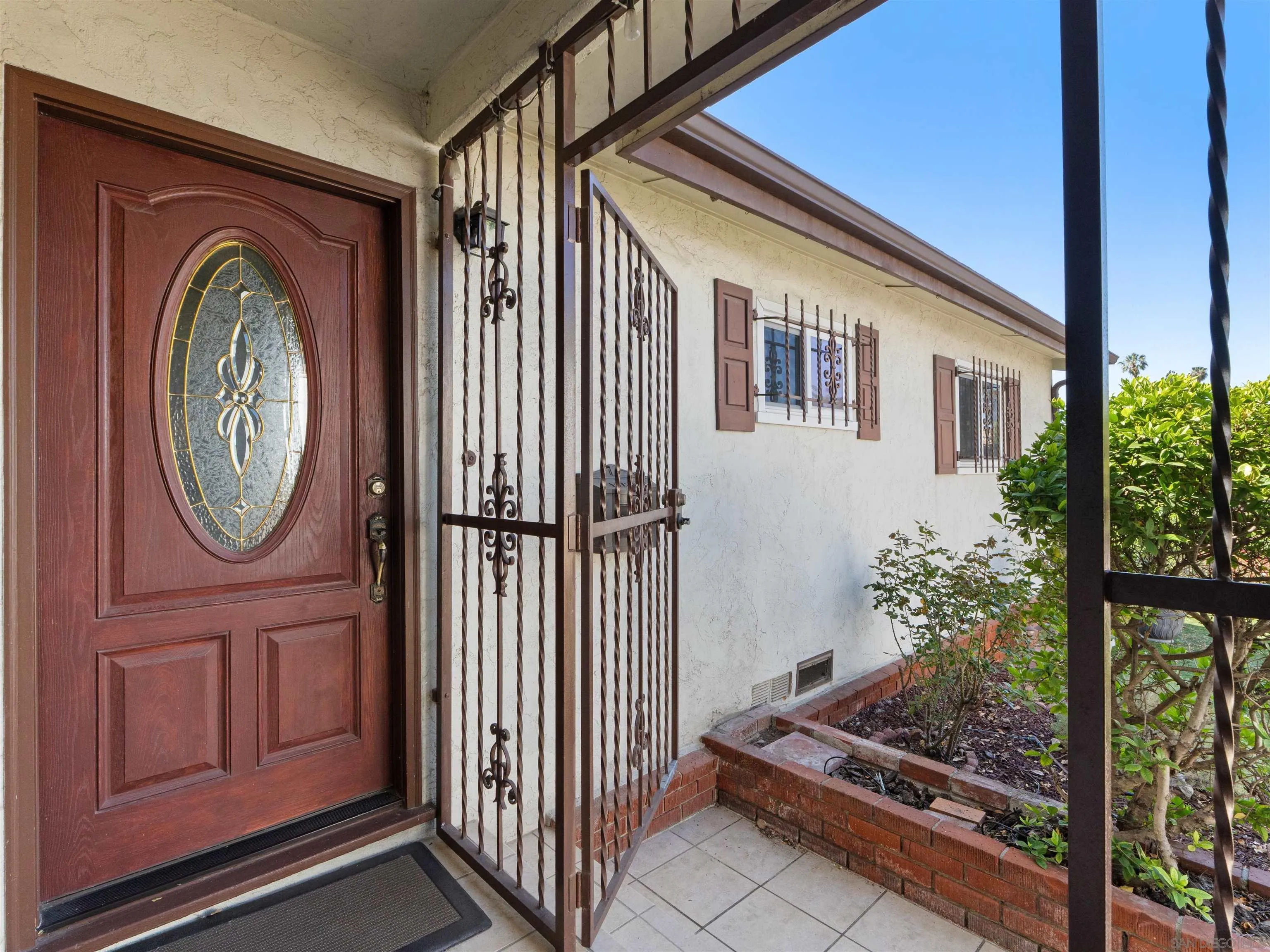 https://cdn.realtyfeed.com/cdn/127/260008380/f099fabf265d4f85eaf4457a1bc6a18e.webp
