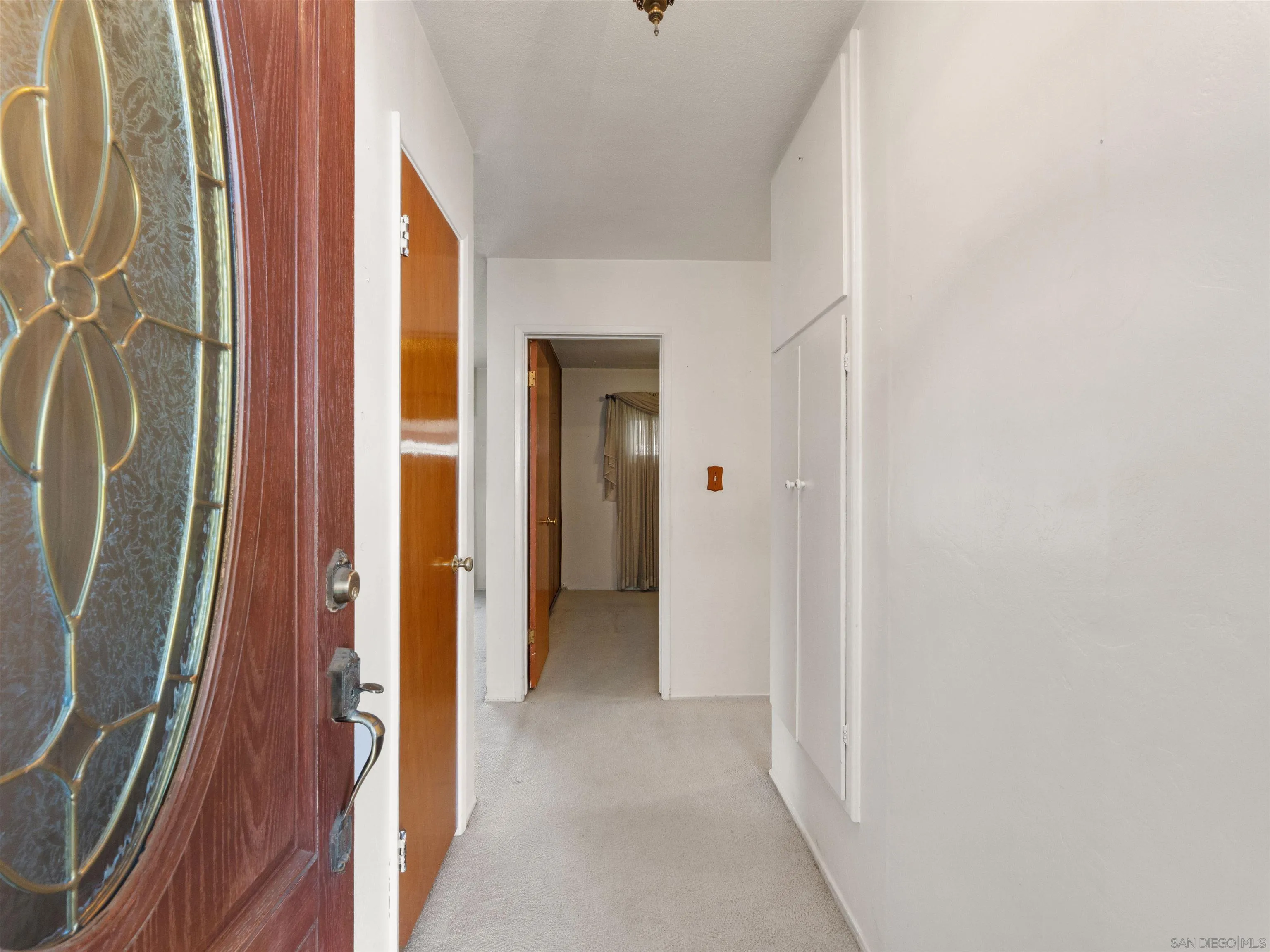 https://cdn.realtyfeed.com/cdn/127/260008380/fe8cc76723eea4fdb71829c21eec52c8.webp
