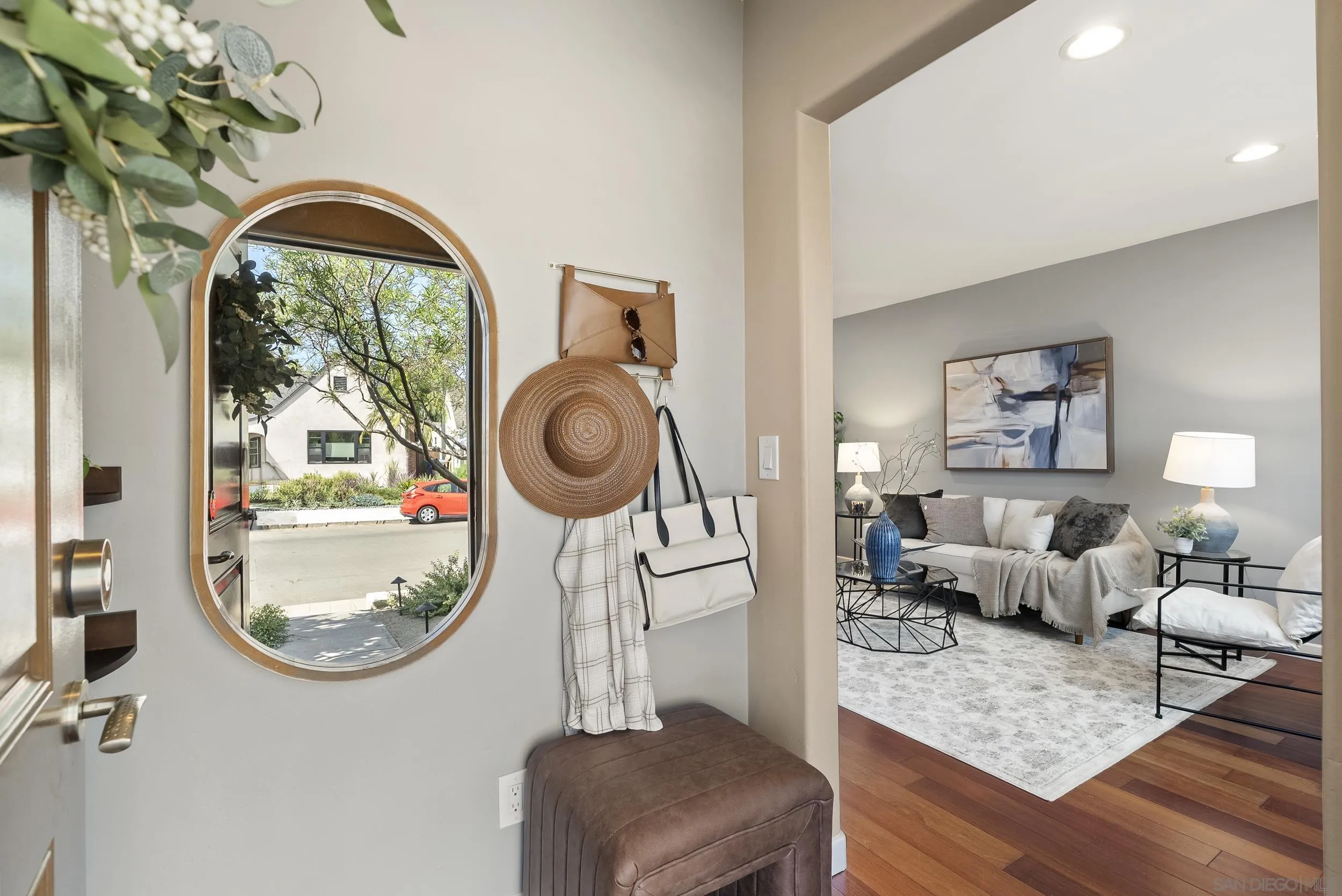 https://cdn.realtyfeed.com/cdn/127/260008381/38e9e493ad99a8c932141948fcc2bb54.webp