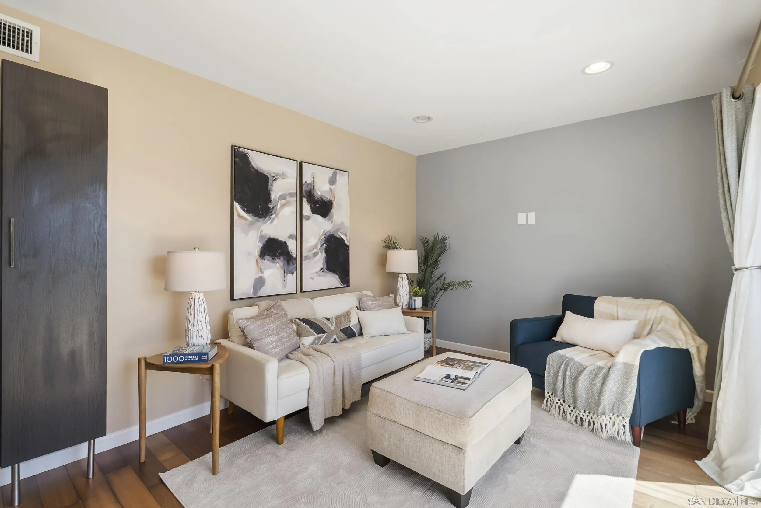 https://cdn.realtyfeed.com/cdn/127/260008381/983d411ff8b98bae860f9947c0097c7f.webp