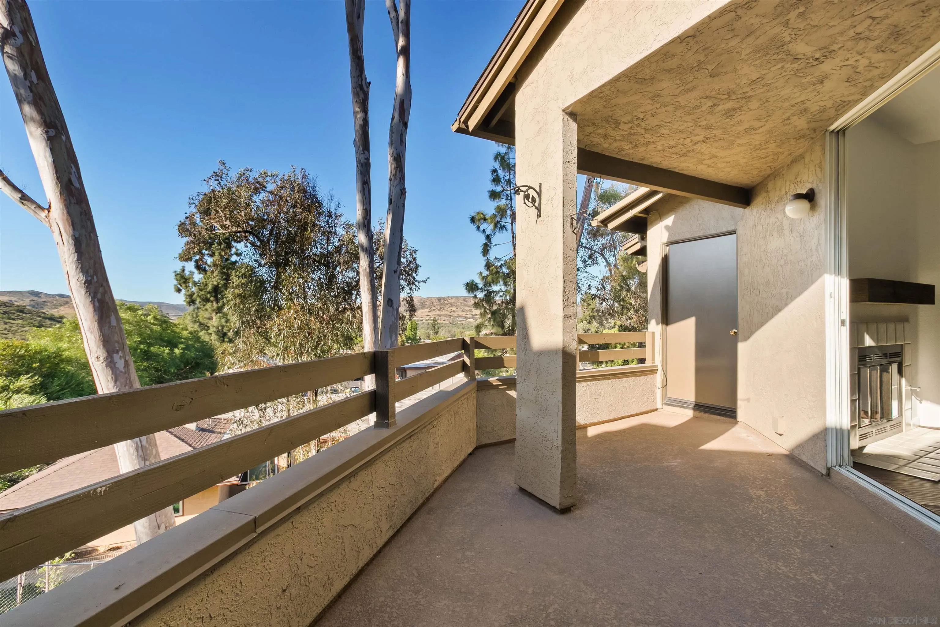 https://cdn.realtyfeed.com/cdn/127/260008384/039c7187f4aaa284a109b6539f914f9f.webp