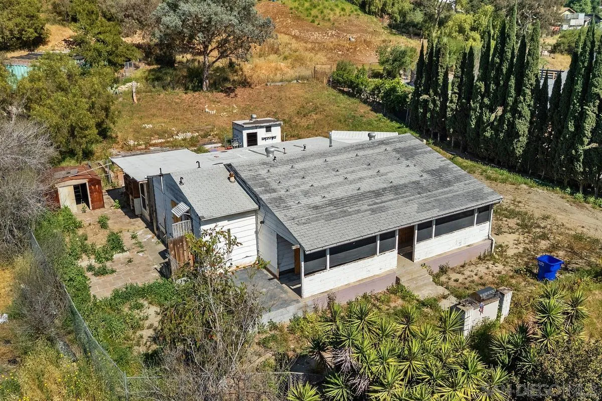 https://cdn.realtyfeed.com/cdn/127/260008387/af7ae6fb629f5c0be53f77873d14c375.webp
