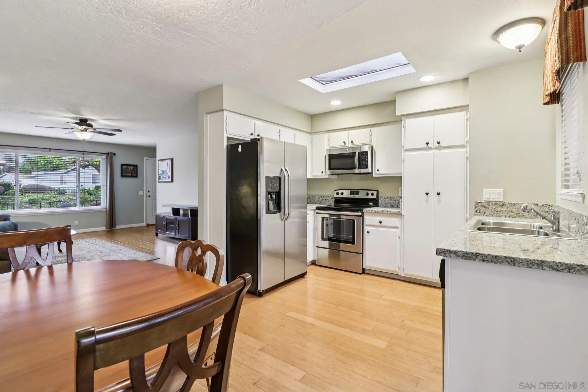 Photo #7: 260008388 Listing: Photo #7