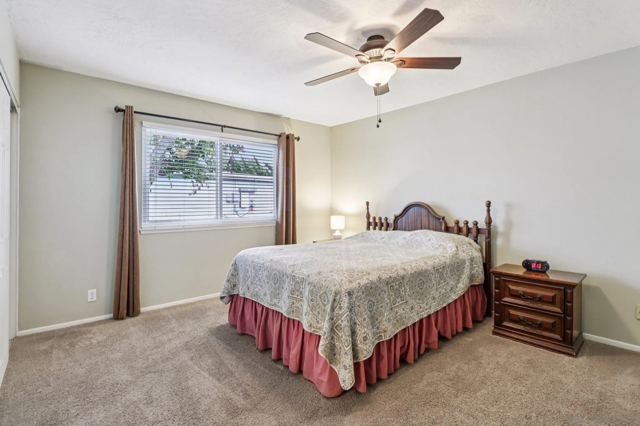 Photo #12: 260008388 Listing: Photo #12