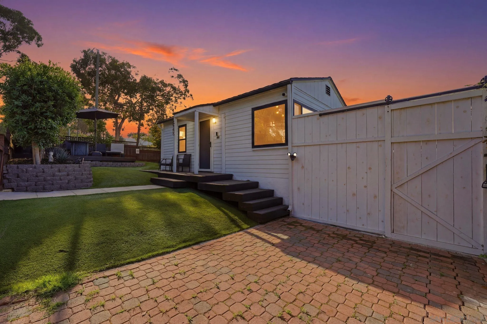 https://cdn.realtyfeed.com/cdn/127/260008390/28218f800cead361771e9ca96bbe5383.webp