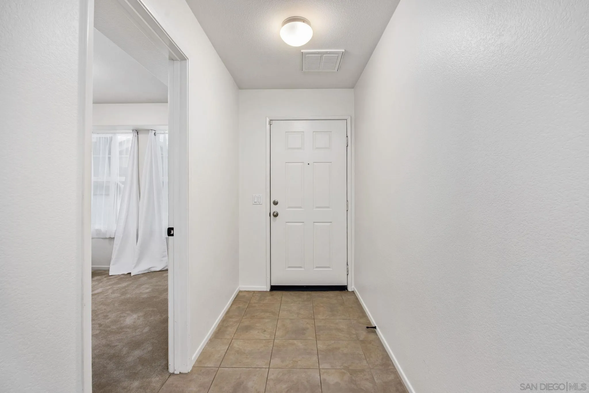 Photo #11: 260008395 Listing: Photo #11