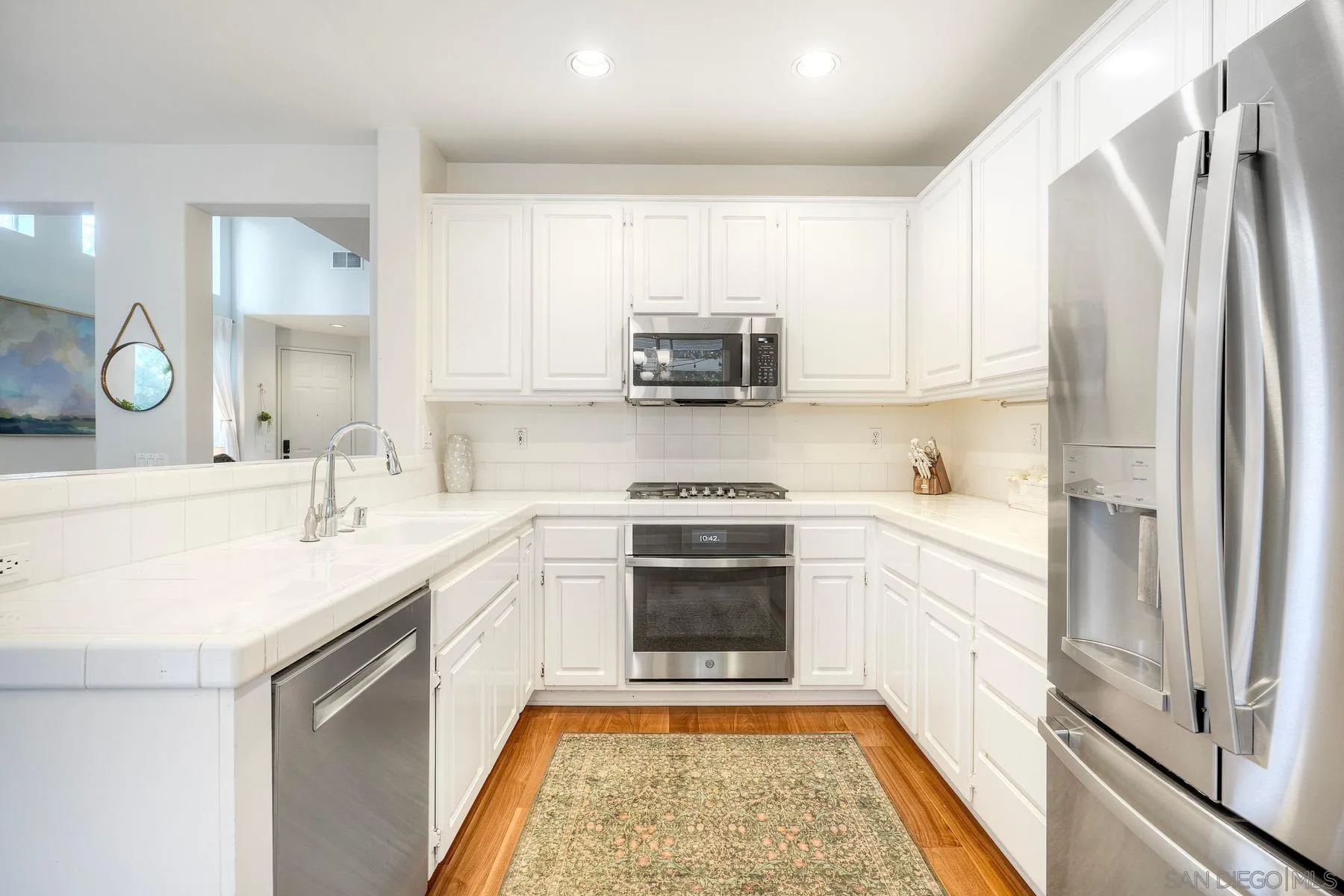 Photo #12: 260008398 Listing: Photo #12