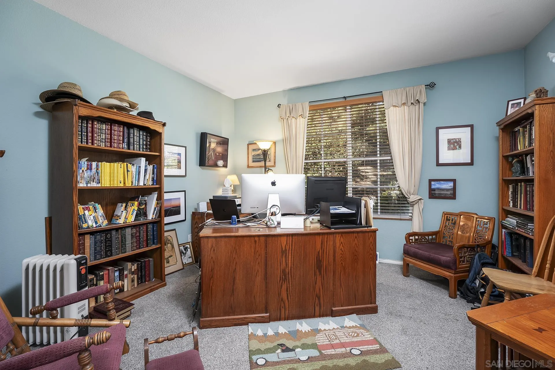 https://cdn.realtyfeed.com/cdn/127/260008400/b955143d4c6484bbe4e2c5ff6a219f57.webp