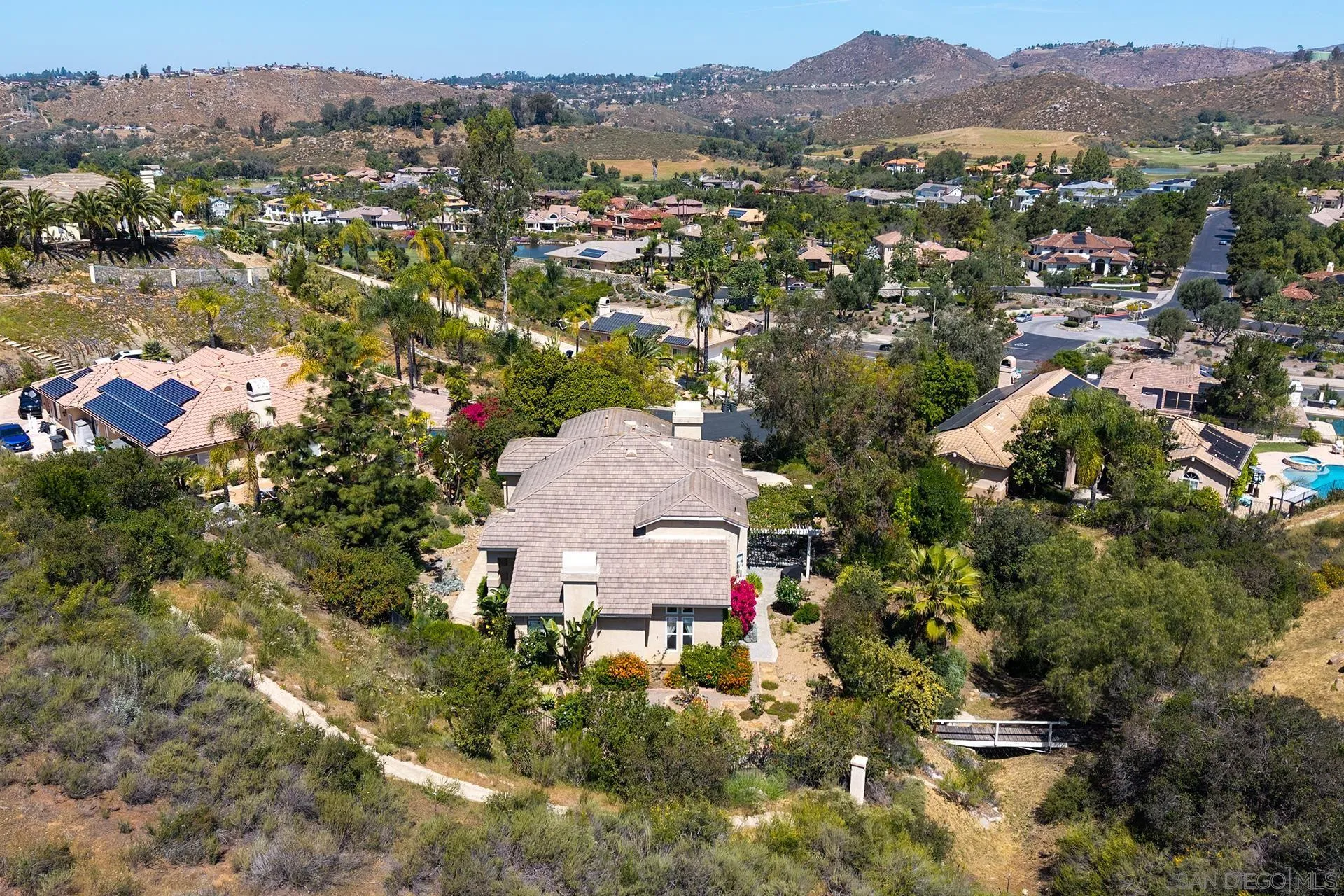 https://cdn.realtyfeed.com/cdn/127/260008400/c80be69cc0213cd4e51ea7364f2a8fb1.webp