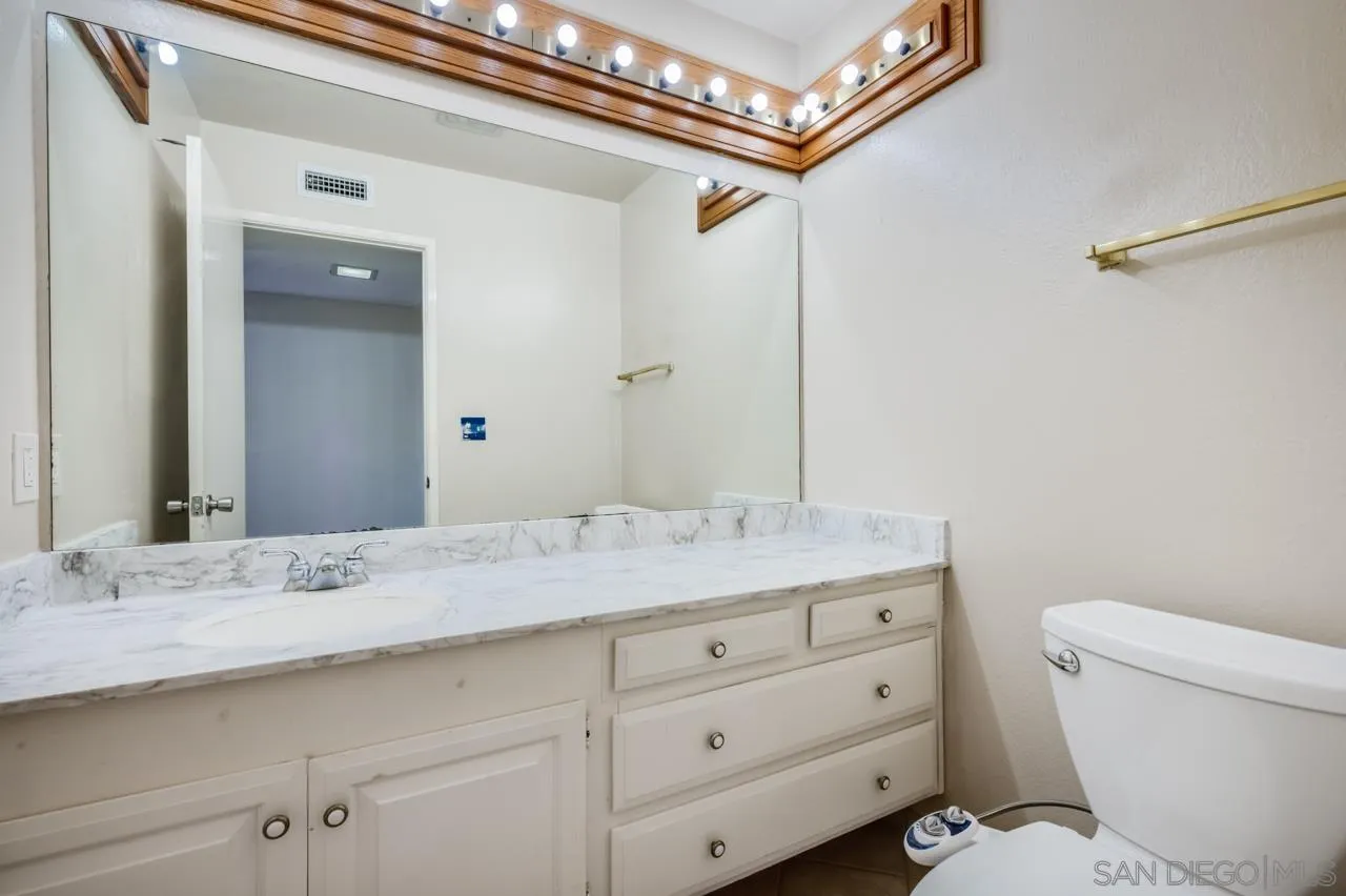 Photo #29: 260008401 Listing: Photo #29