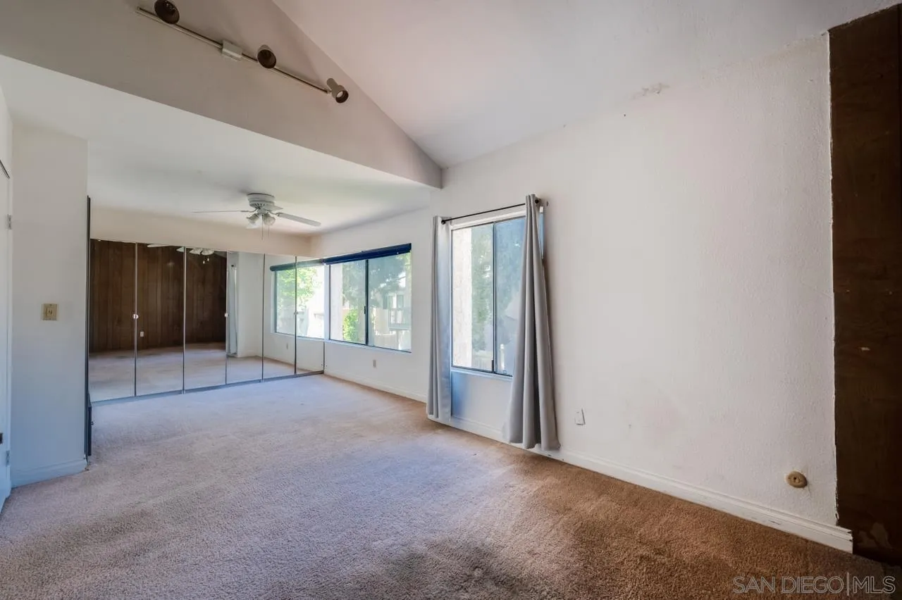 Photo #22: 260008401 Listing: Photo #22