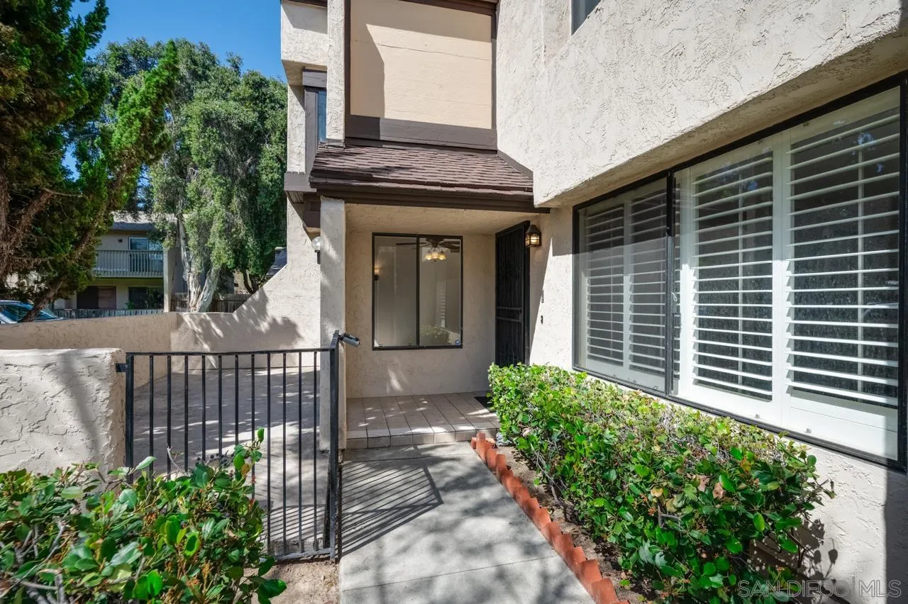 Photo #37: 260008401 Listing: Photo #37