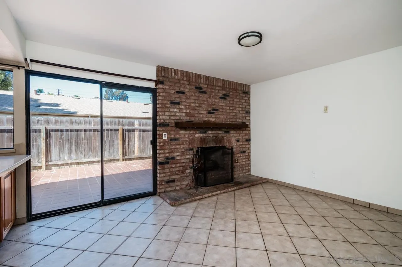 Photo #6: 260008401 Listing: Photo #6