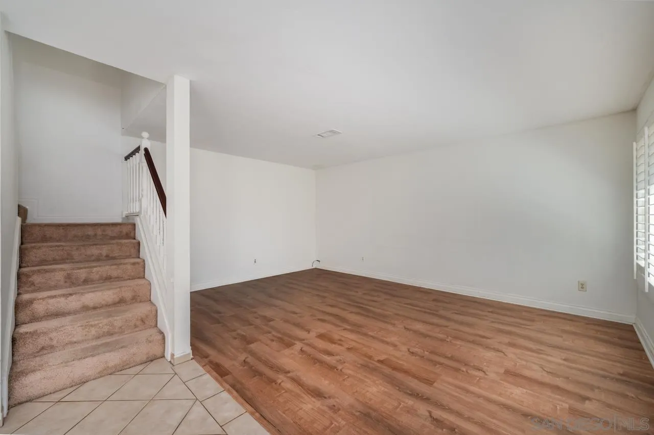 Photo #11: 260008401 Listing: Photo #11