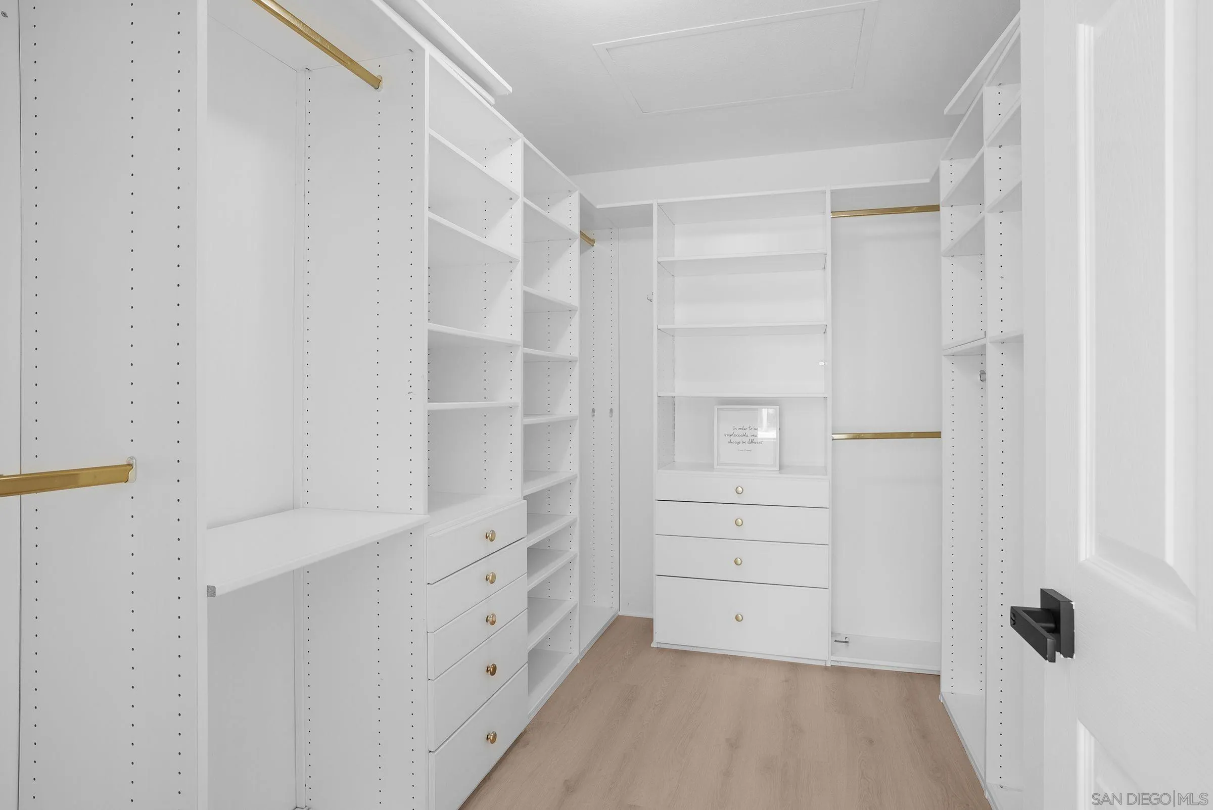 Photo #16: 260008407 Listing: Photo #16