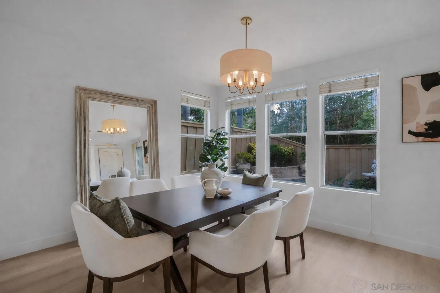 Photo #7: 260008407 Listing: Photo #7