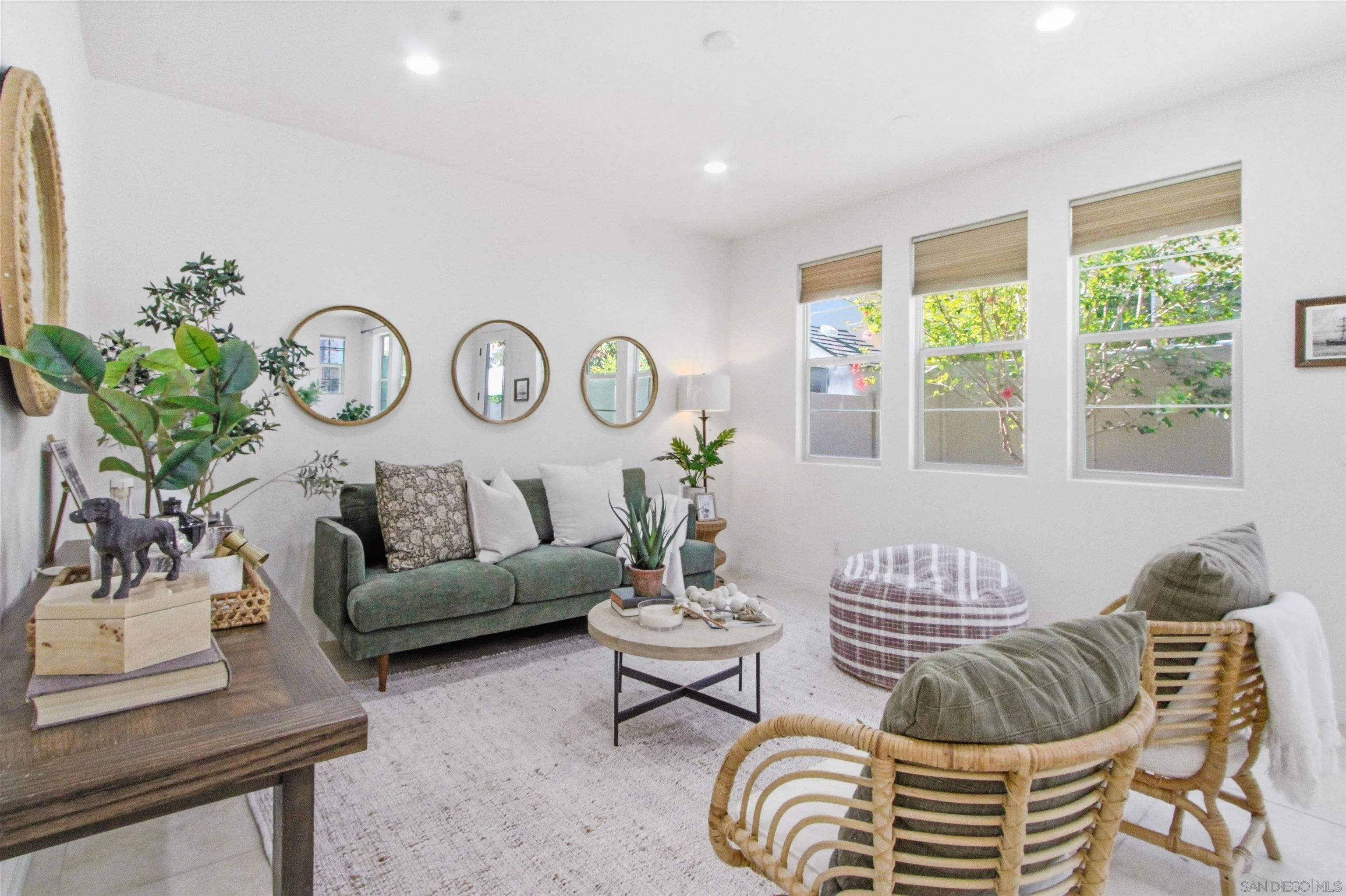 Photo #8: 260008408 Listing: Photo #8