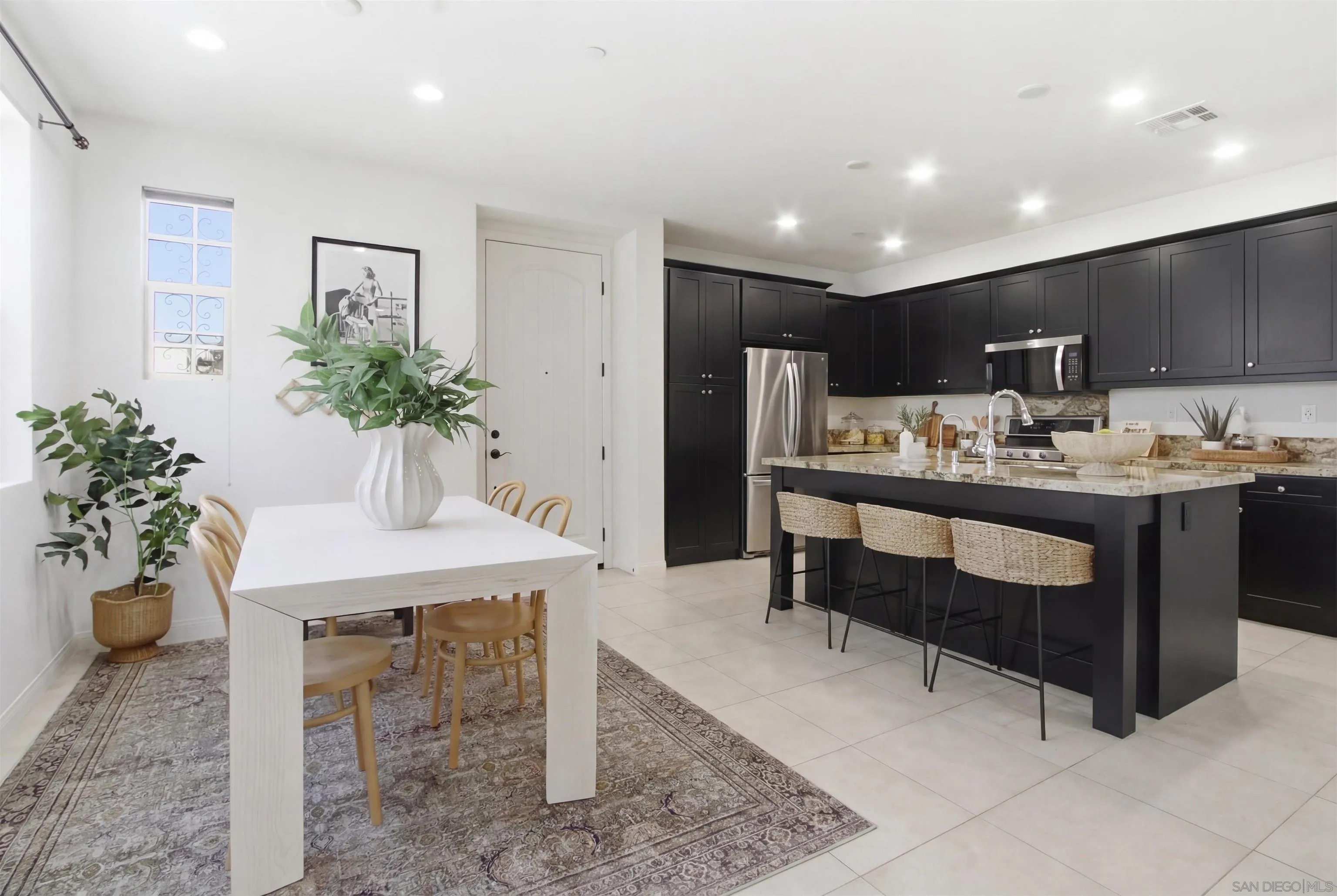 Photo #12: 260008408 Listing: Photo #12