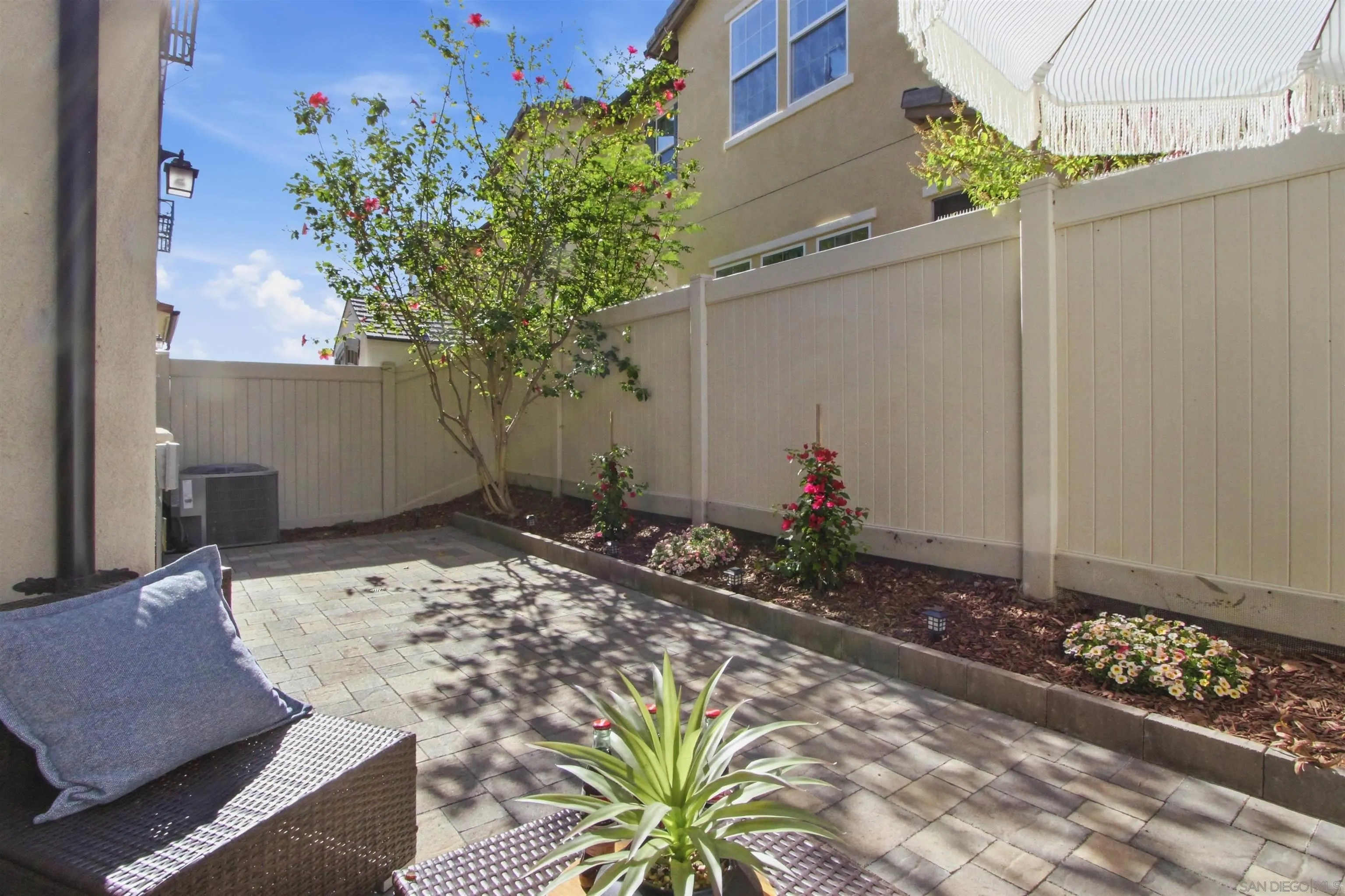Photo #26: 260008408 Listing: Photo #26