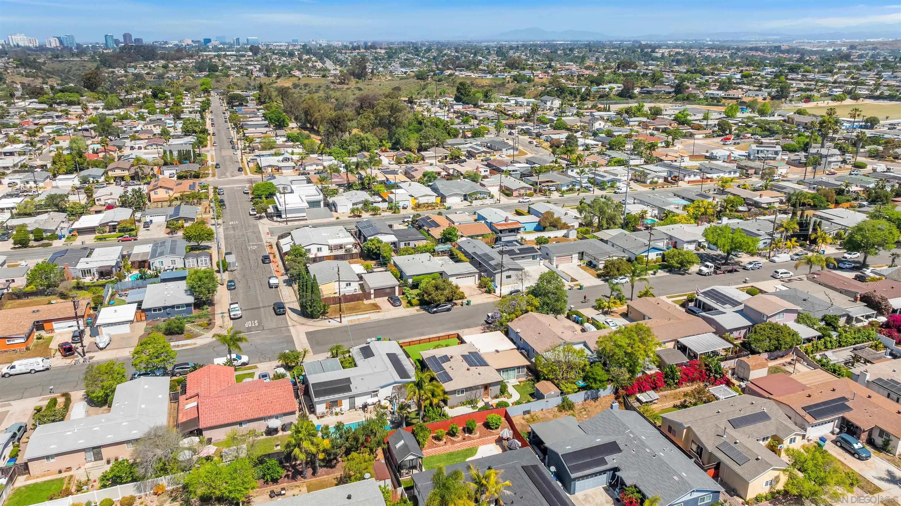 https://cdn.realtyfeed.com/cdn/127/260008410/4b716ac366c7434118138c966d7c7476.webp
