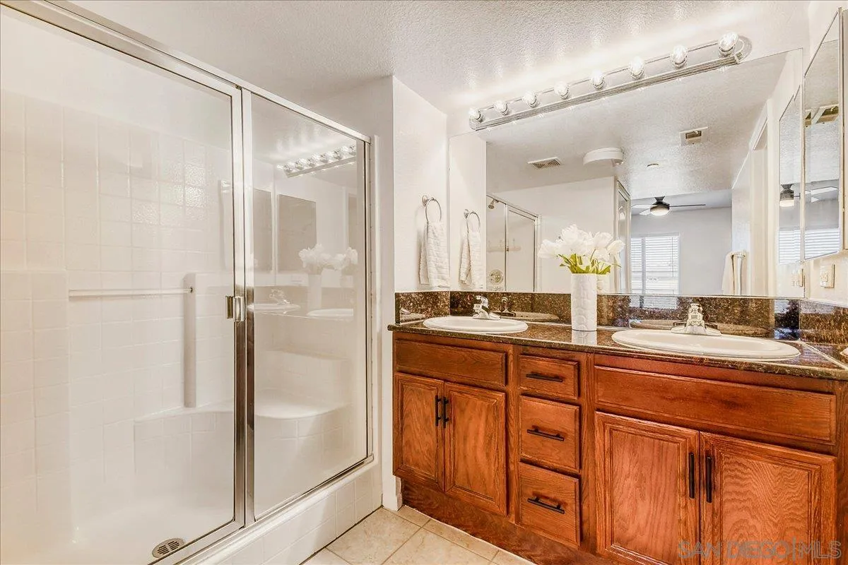 Photo #18: 260008413 Listing: Photo #18