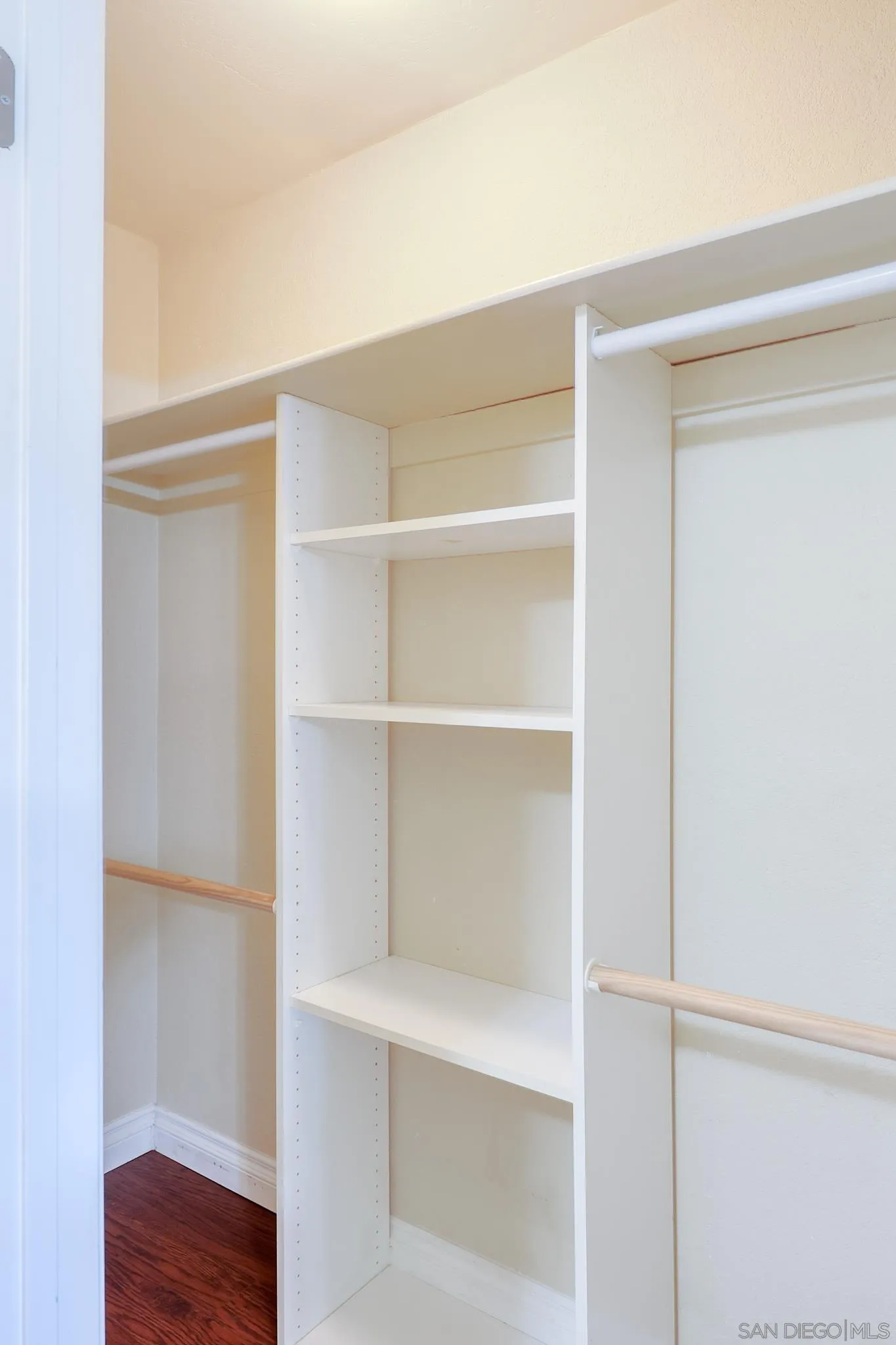 Photo #22: 260008416 Listing: Photo #22