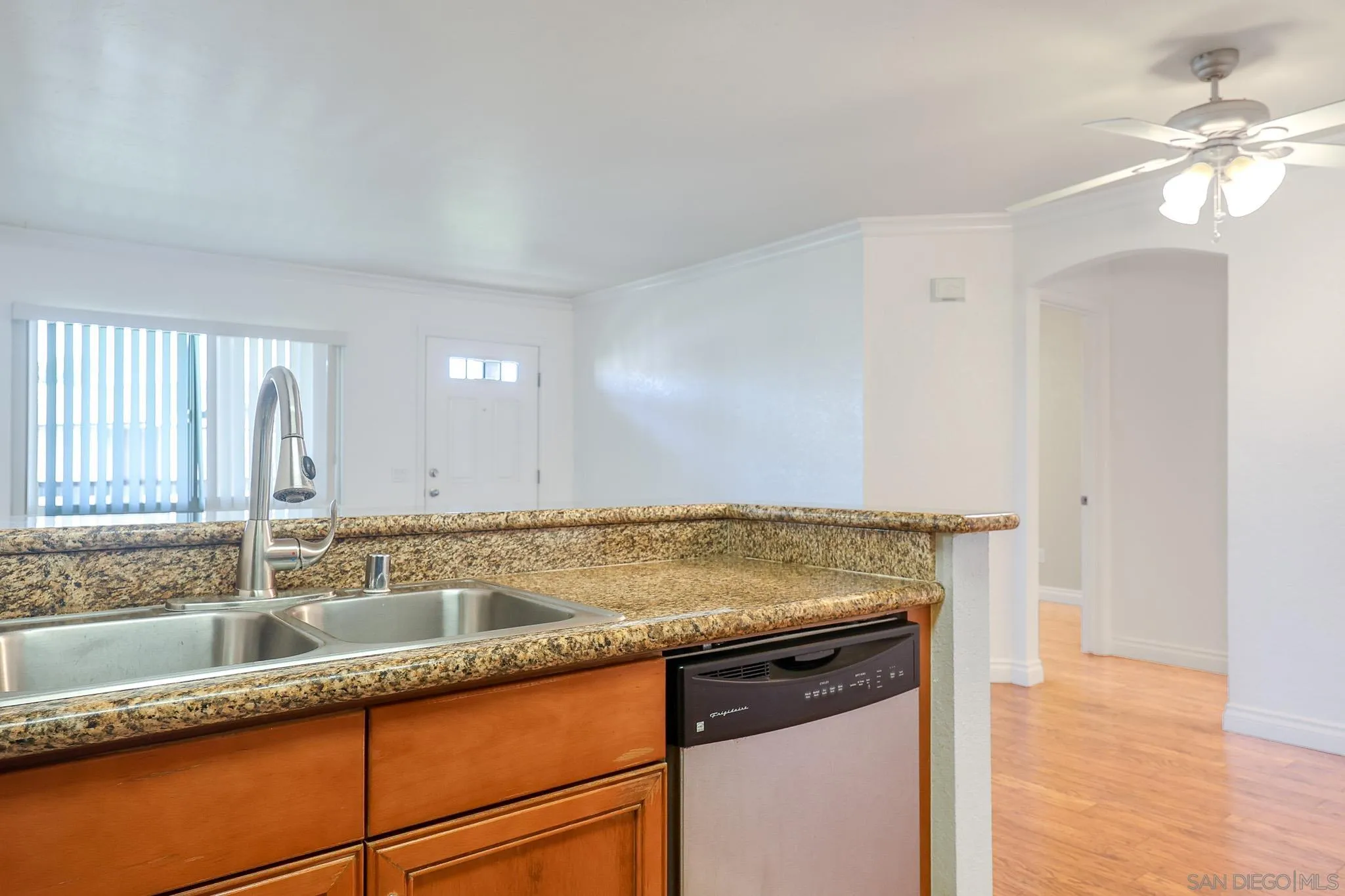 Photo #16: 260008416 Listing: Photo #16