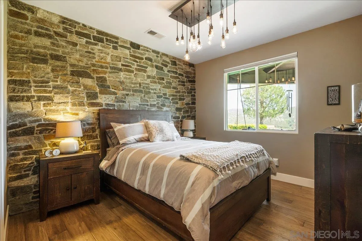 https://cdn.realtyfeed.com/cdn/127/260008427/3a61c665cbdc7e22847dfa781091124c.webp