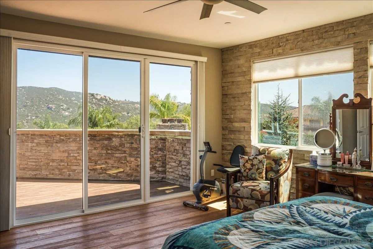 https://cdn.realtyfeed.com/cdn/127/260008427/cd09362008880af3c3e0d26fd034288d.webp