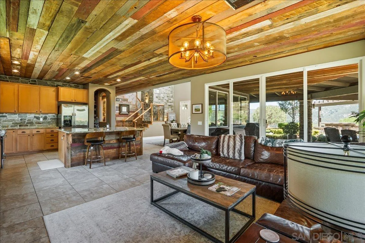 https://cdn.realtyfeed.com/cdn/127/260008427/e29df80ab3066ebe75c029e56c053d78.webp