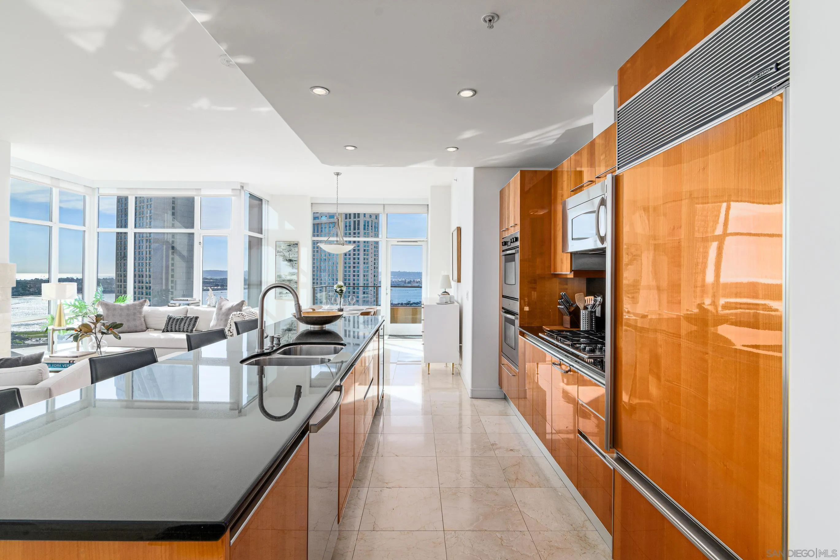 Photo #11: 260008428 Listing: Photo #11