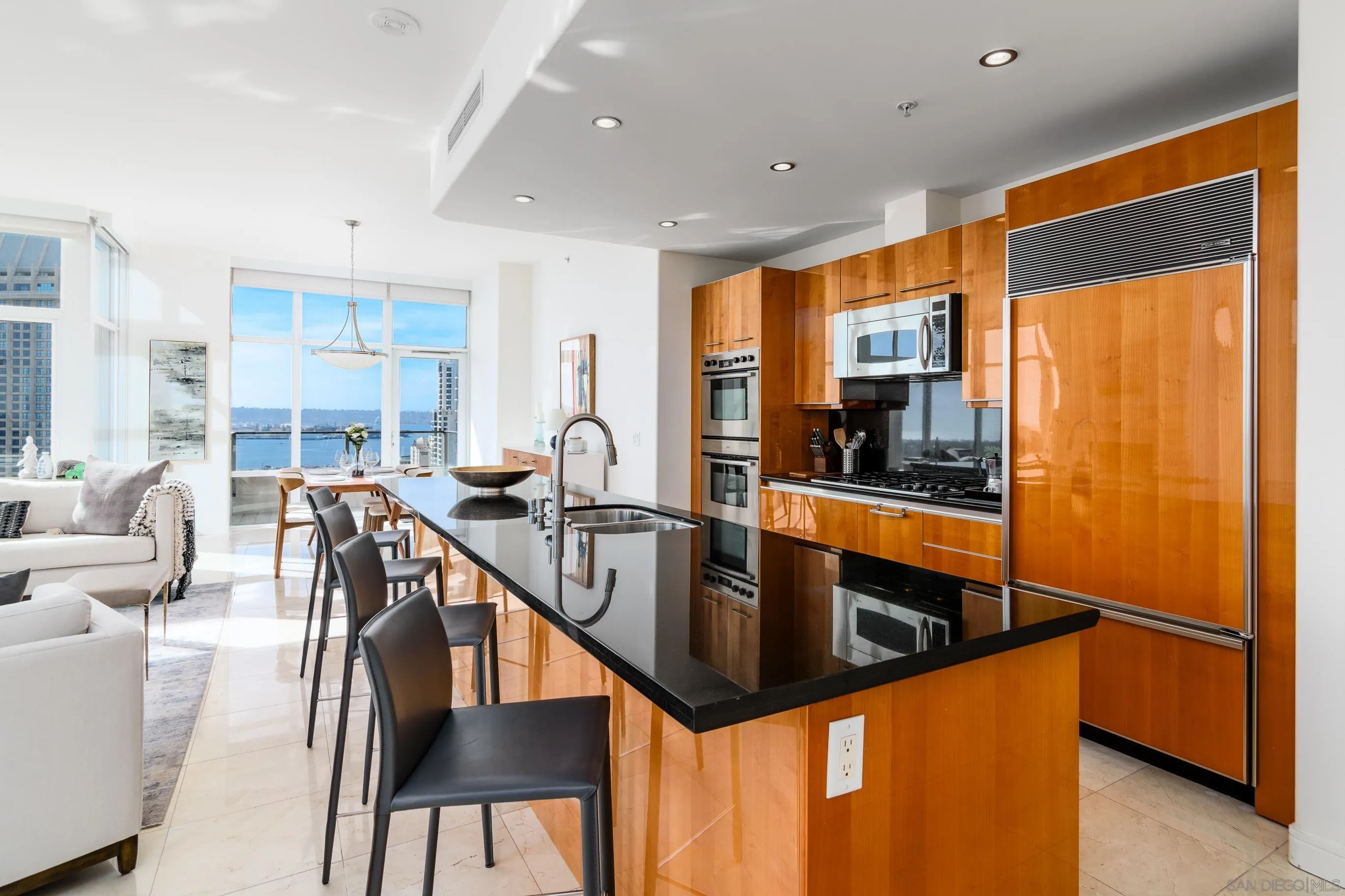 Photo #9: 260008428 Listing: Photo #9