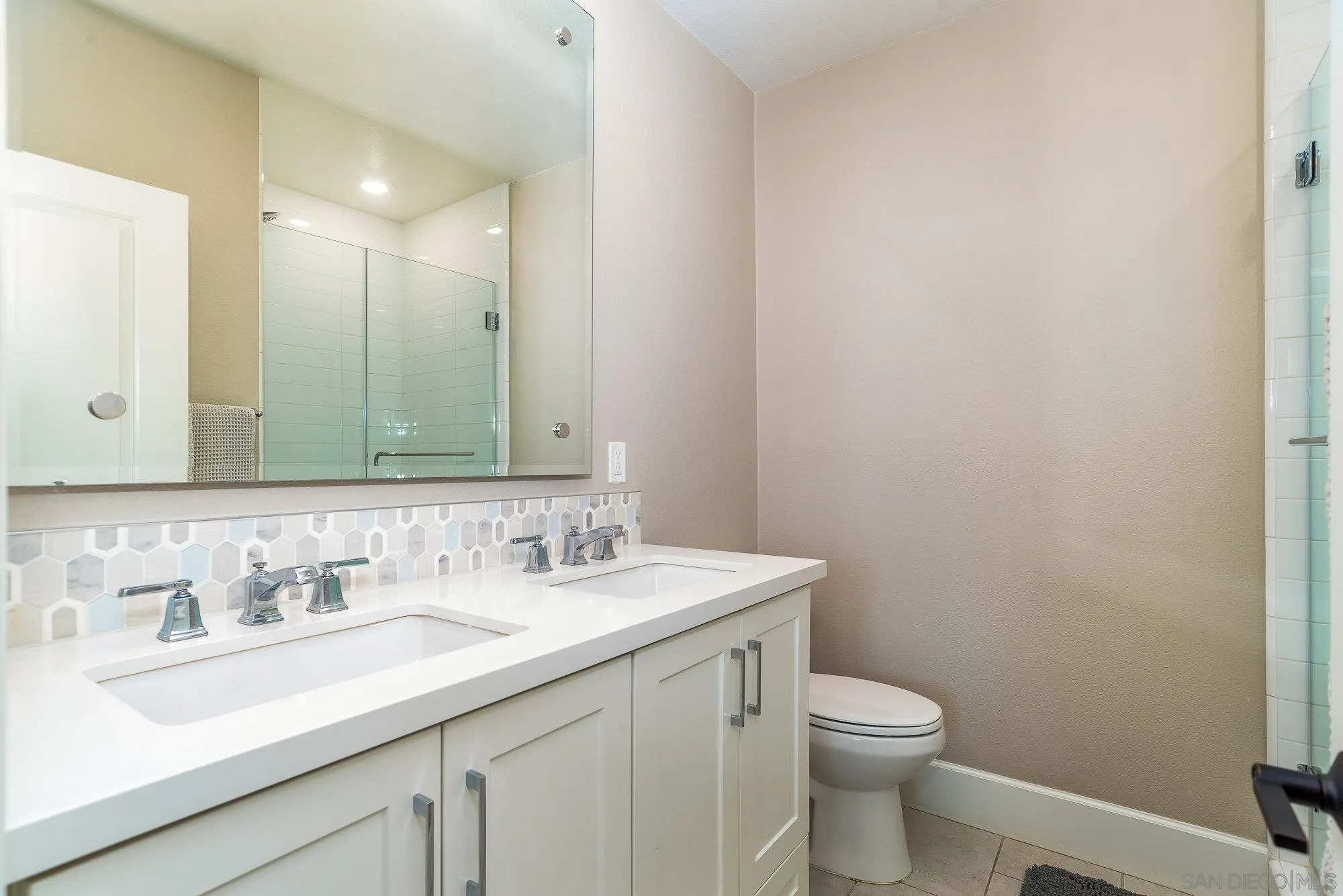 Photo #21: 260008430 Listing: Photo #21