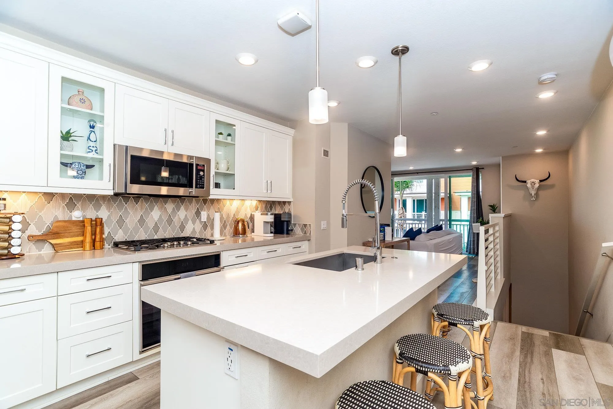 Photo #10: 260008430 Listing: Photo #10