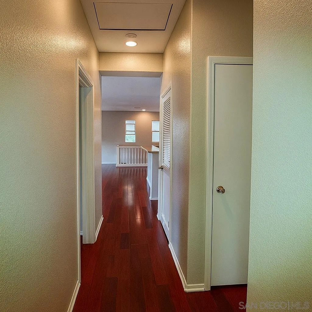 Photo #10: 260008431 Listing: Photo #10