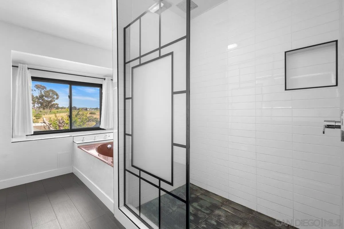 https://cdn.realtyfeed.com/cdn/127/260008435/72c954b0b74642bec80c3ea4b201cb61.webp