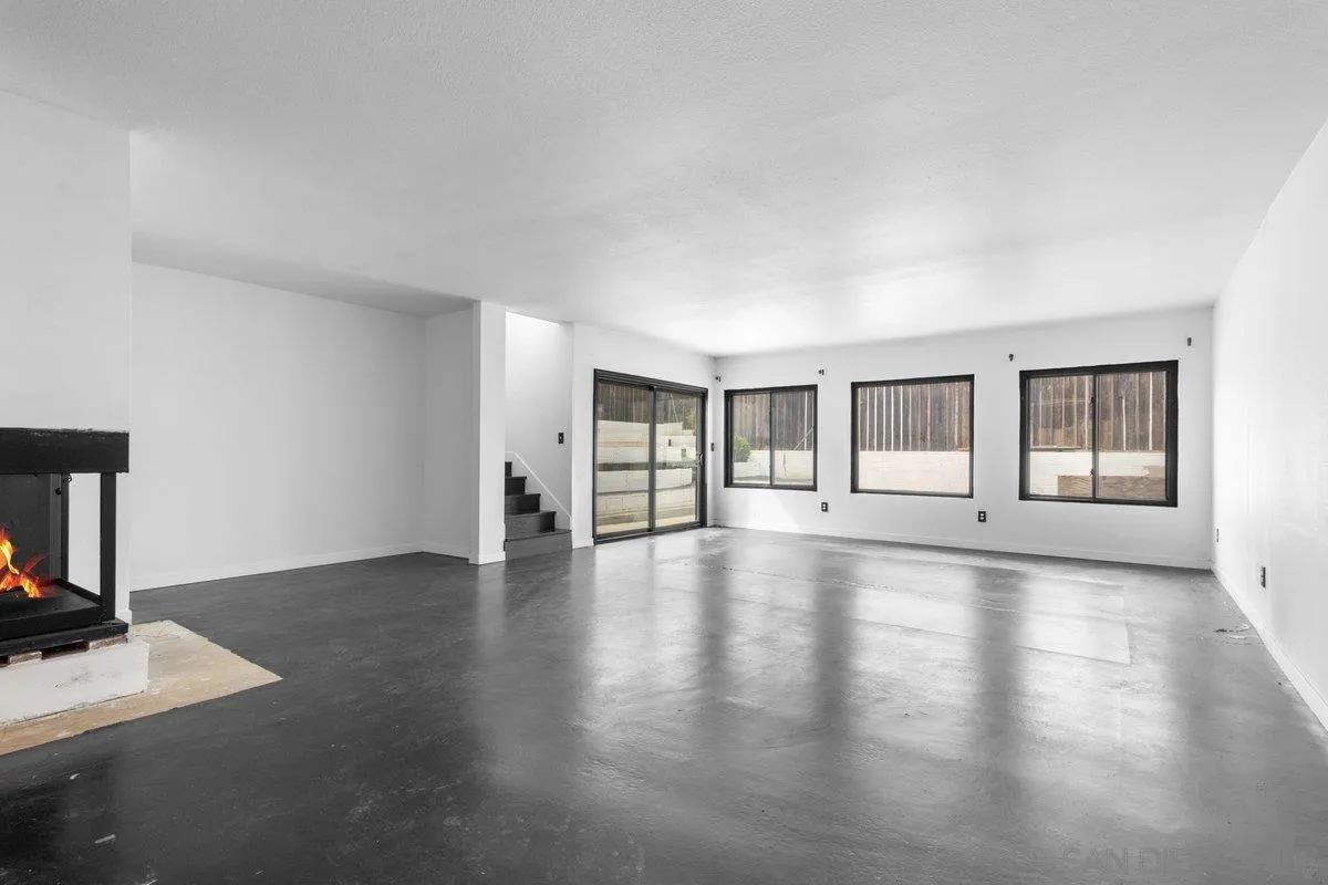 https://cdn.realtyfeed.com/cdn/127/260008435/ce24e34ea57b1c7e57e4555765546204.webp