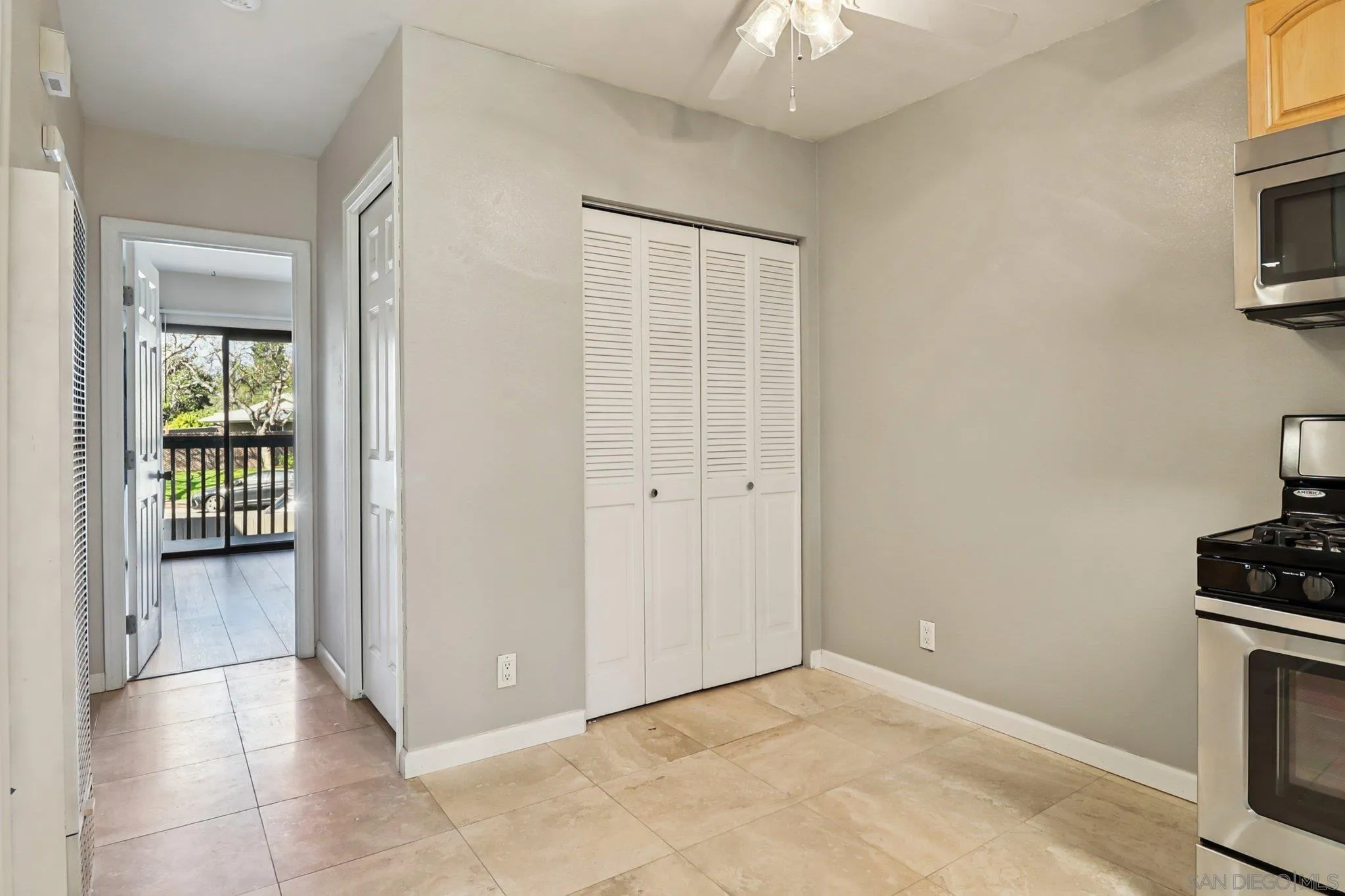 https://cdn.realtyfeed.com/cdn/127/260008438/c2f371ba5740929bc3c057de66ce36a0.webp