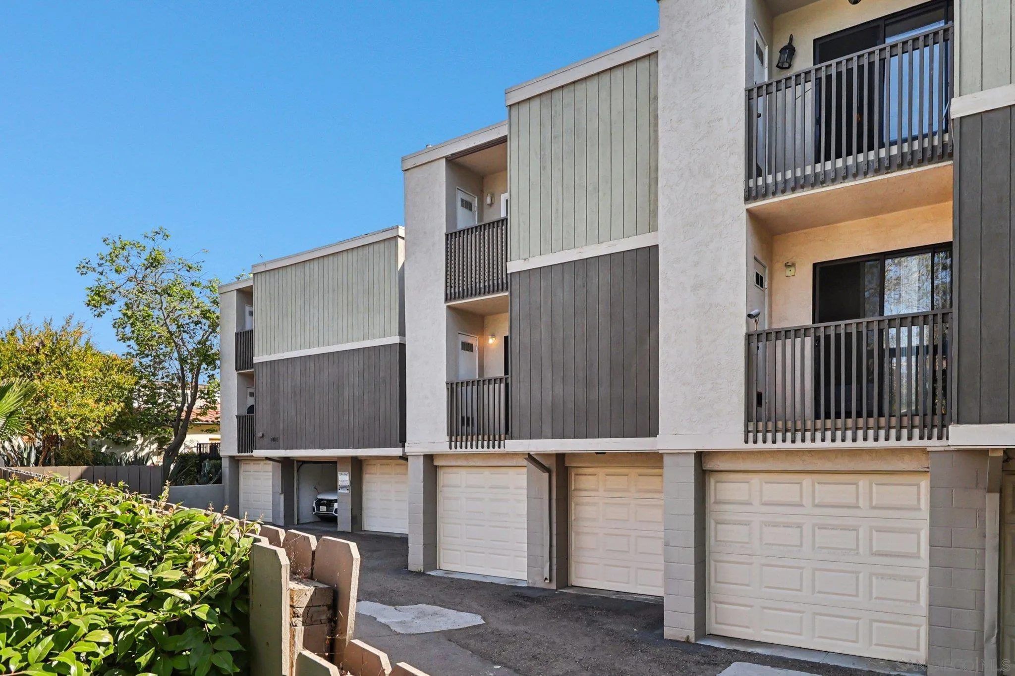 Photo #23: 260008438 Listing: Photo #23