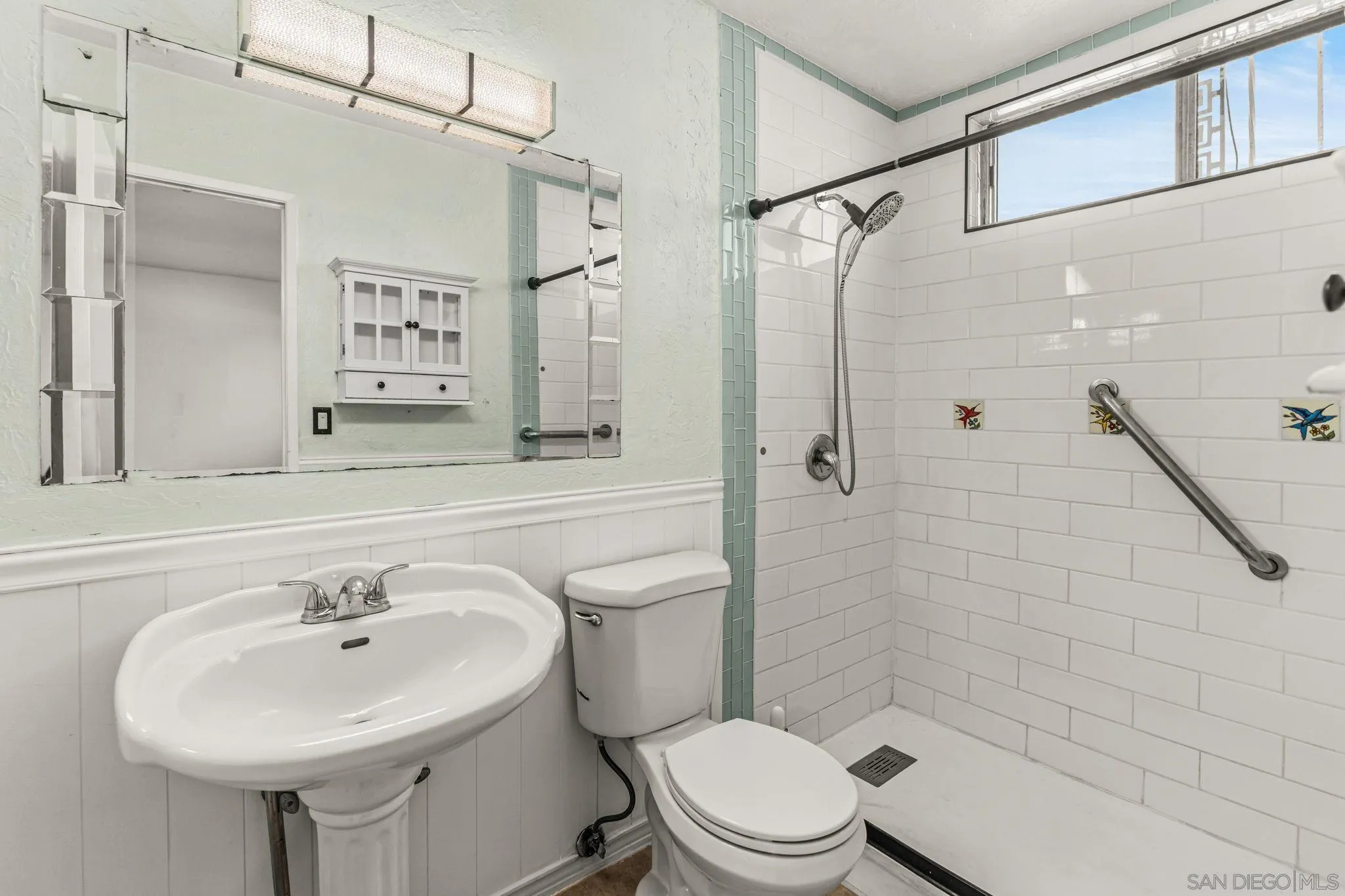 https://cdn.realtyfeed.com/cdn/127/260008439/8642f162e5edd630e096b6072984b48f.webp