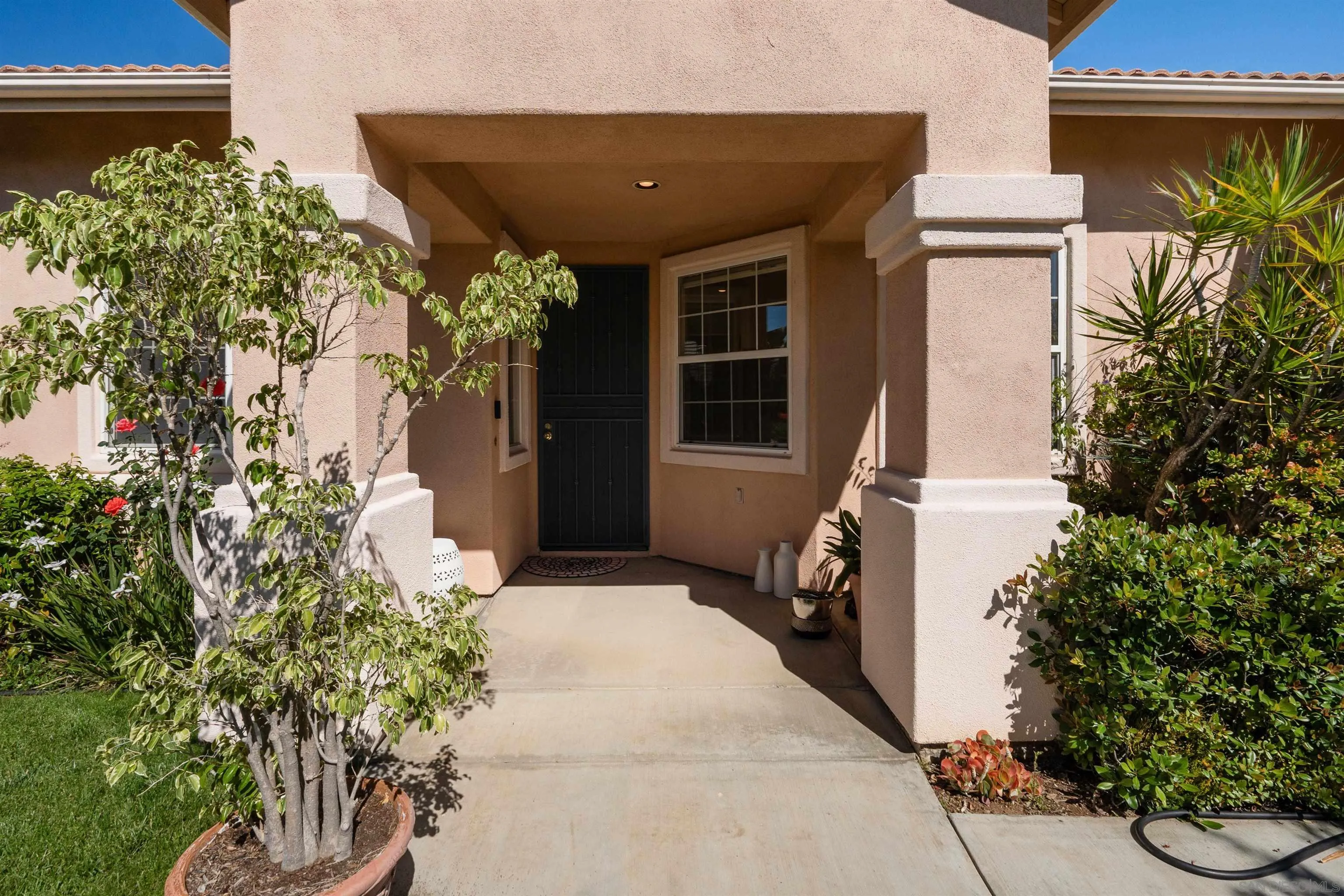 https://cdn.realtyfeed.com/cdn/127/260008441/82dc2963a1b86a4508a3ae151b5861d9.webp