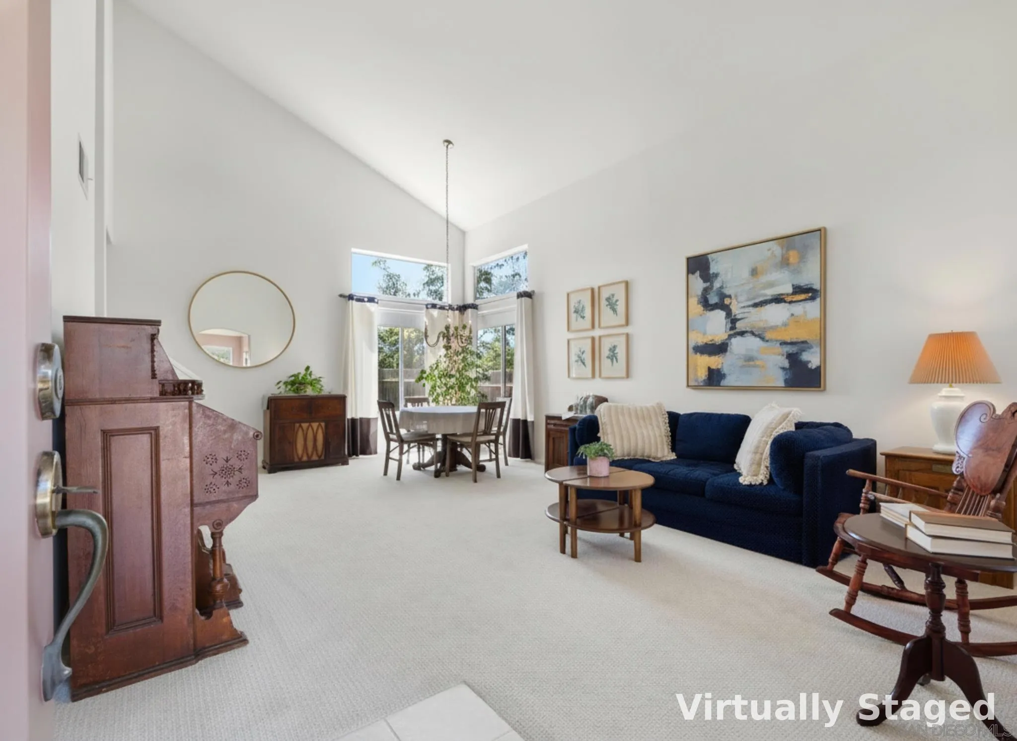 https://cdn.realtyfeed.com/cdn/127/260008444/2125ed07083f73af048b906288ba0949.webp