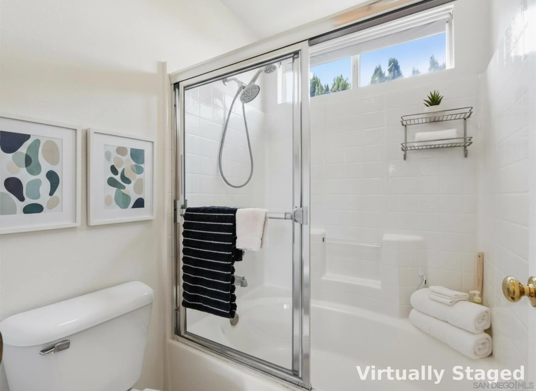 https://cdn.realtyfeed.com/cdn/127/260008444/f41a26325c6b4199469041732b4121ae.webp