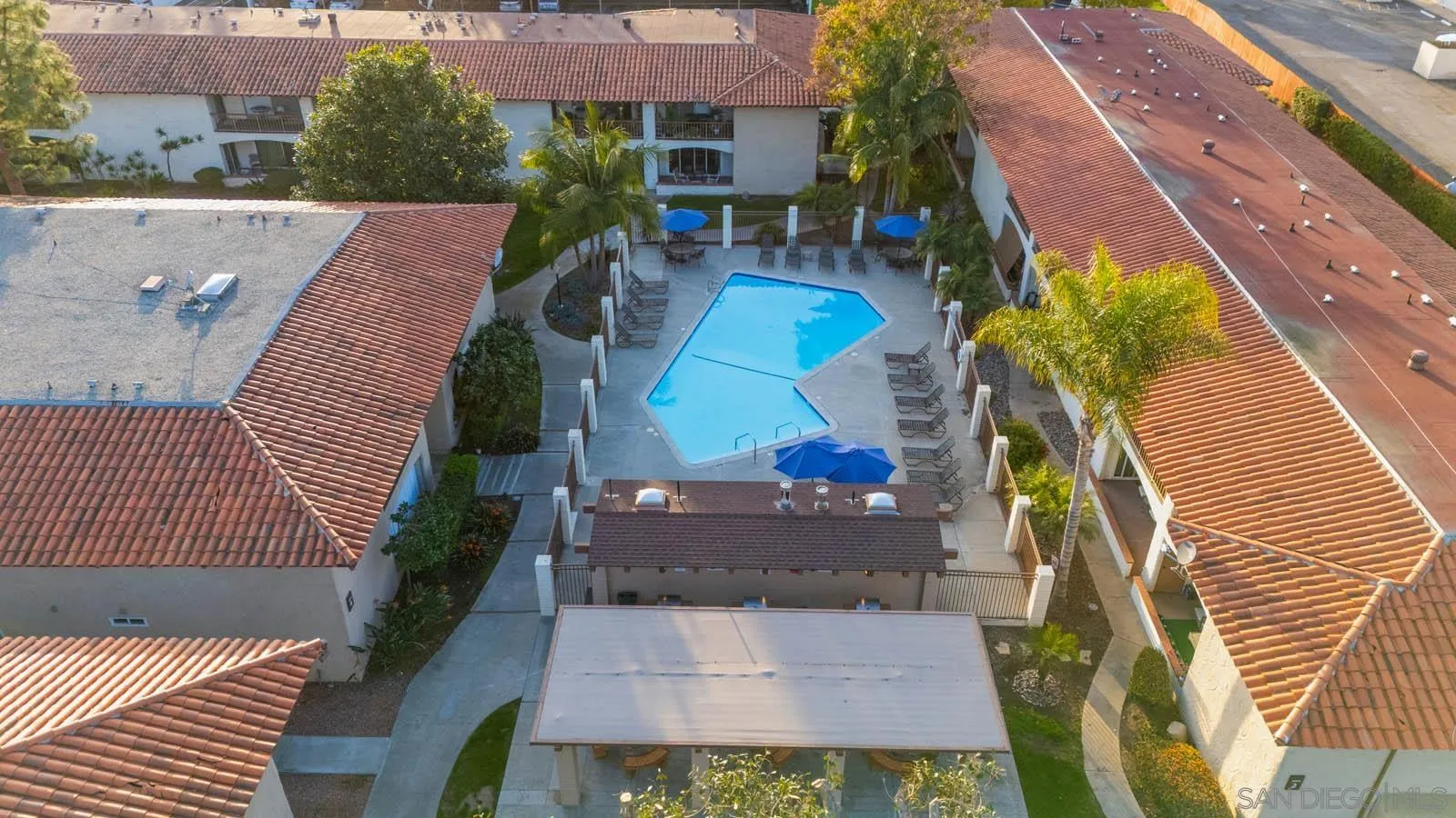 https://cdn.realtyfeed.com/cdn/127/260008445/01d60a97f31d234ed10249f5e0fdf491.webp