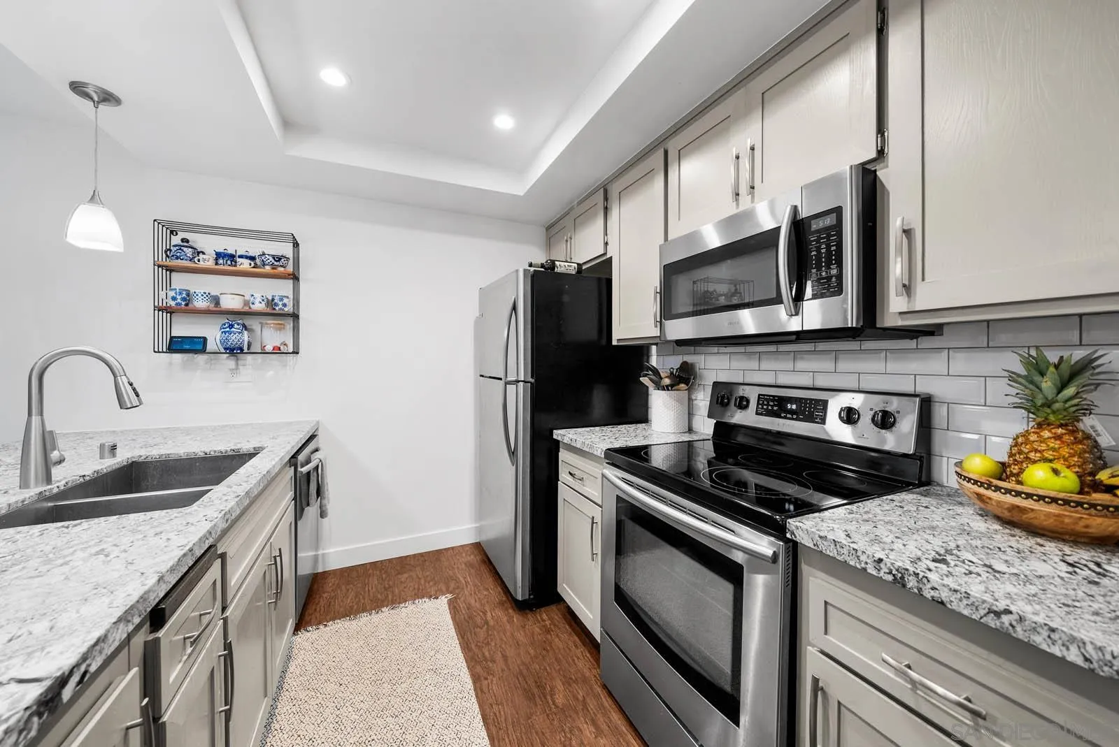 https://cdn.realtyfeed.com/cdn/127/260008445/c30cac87b2443c0666808397d17d2b9e.webp